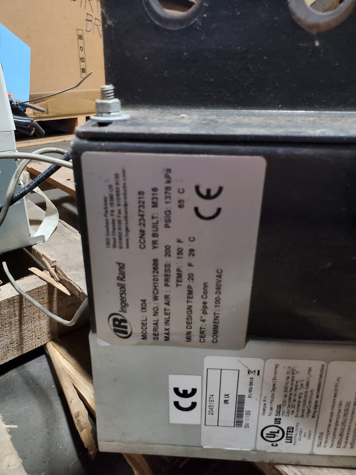 Ingersoll Rand IX04 Compressed Air Treatment Unit 100-240VAC 200 PSIG
