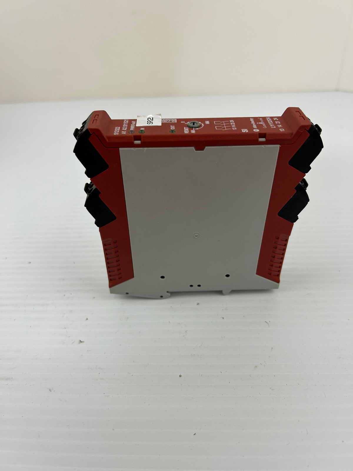 Allen-Bradley 440R-S12R2 Guardmaster Single Input Safety Relay 24VDC