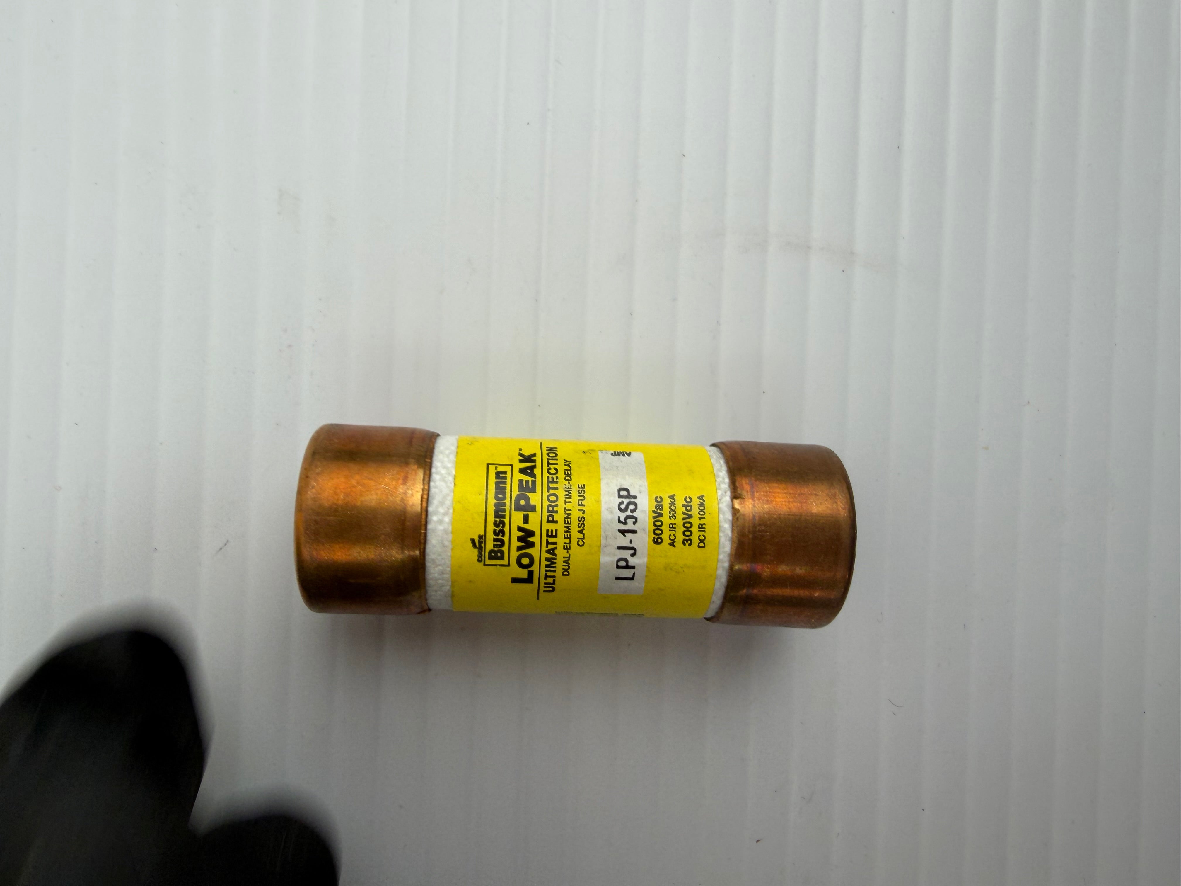 Eaton Bussmann LPJ-15SP Low Peak Class J Time Delay Fuses 15 Amp Lot of 7
