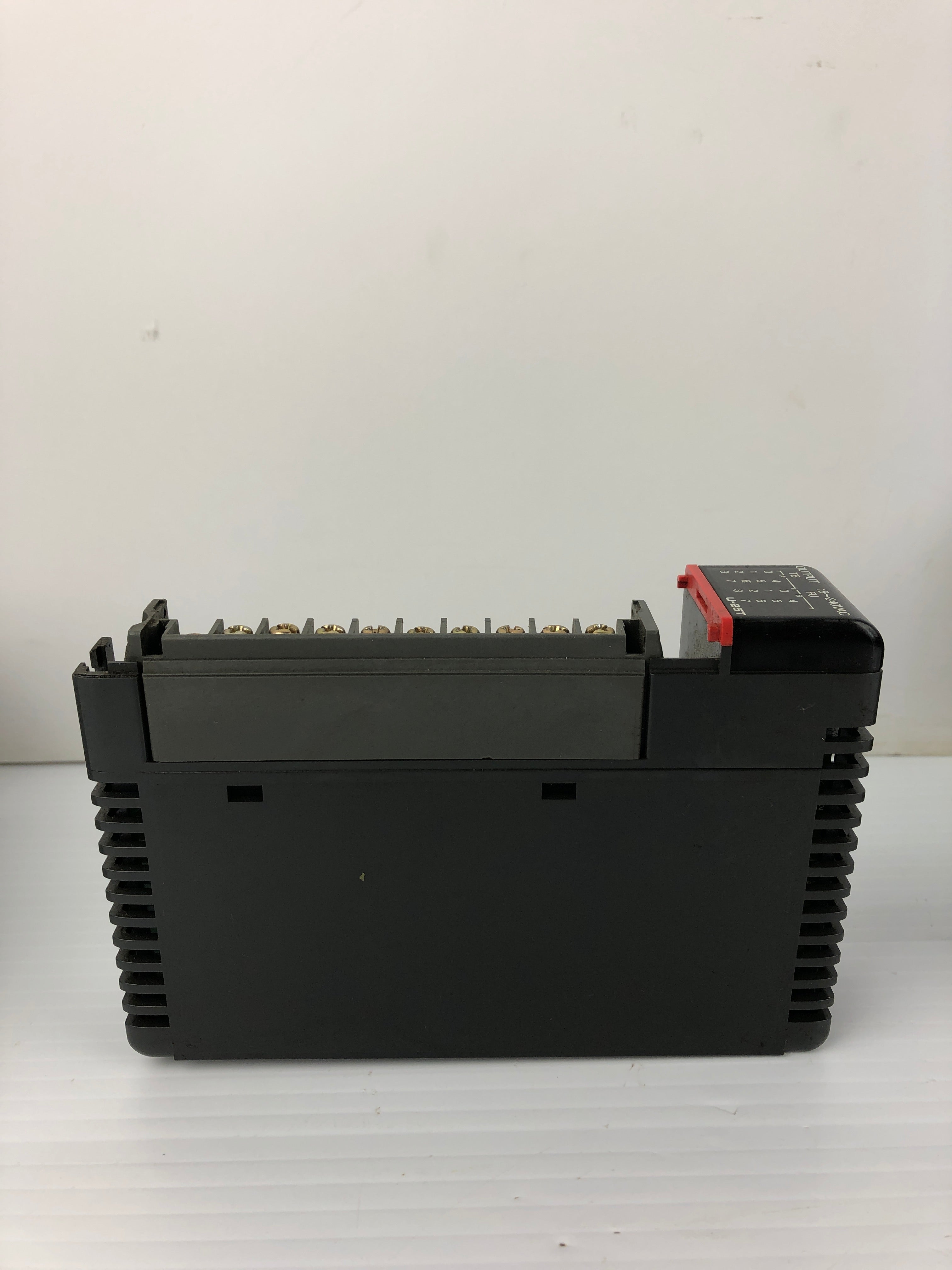 Siemens Simatic U-25T PLC Output Module 9307