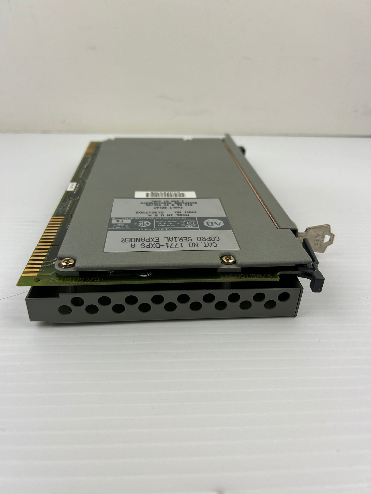Allen Bradley 1771-DXPS Copro Serial Expander PLC Series A 513017503 with 1 Key