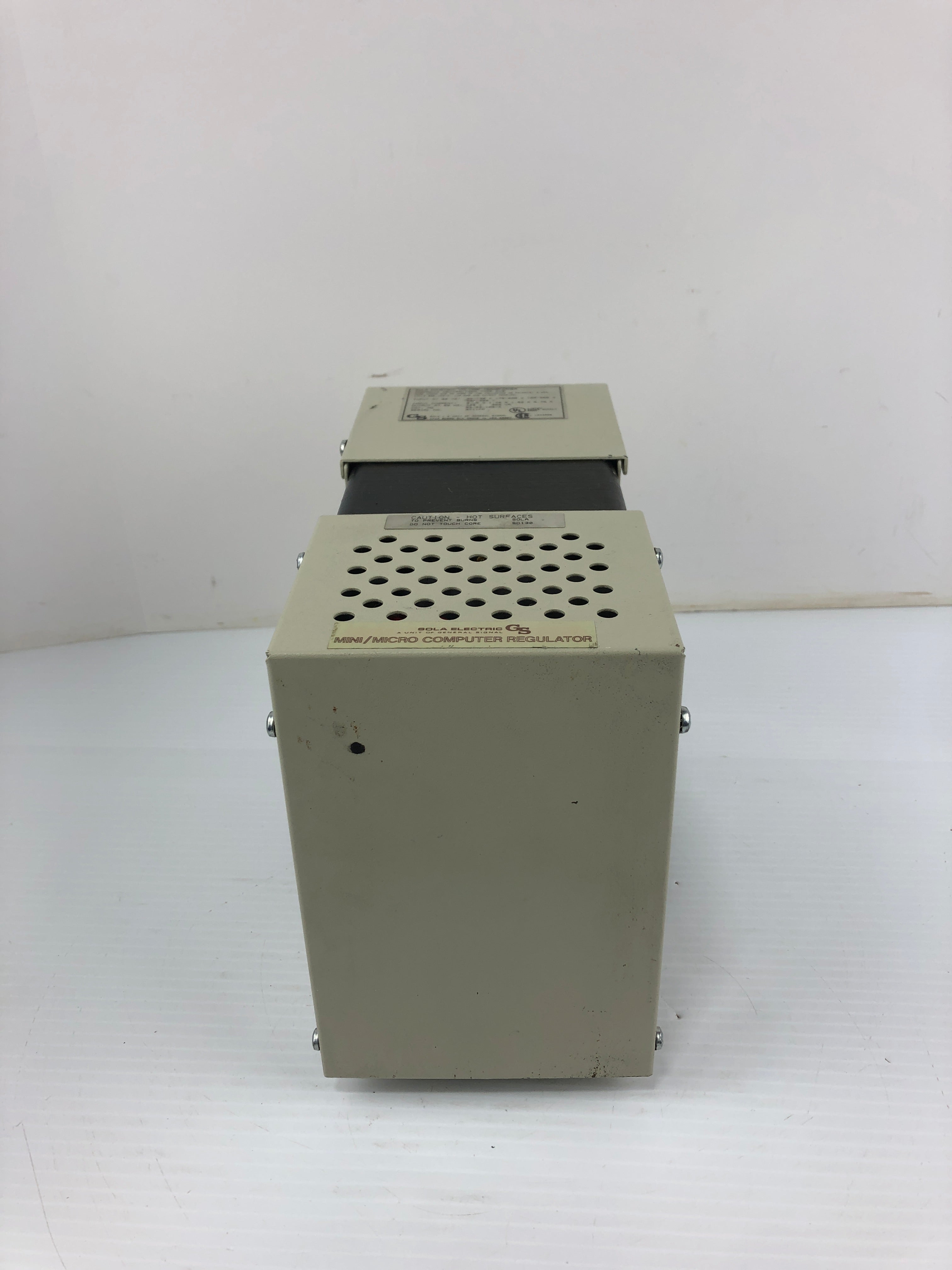 Sola Electric 63-23-125-4 Constant Voltage Transformer 380-520V 3A 60Hz