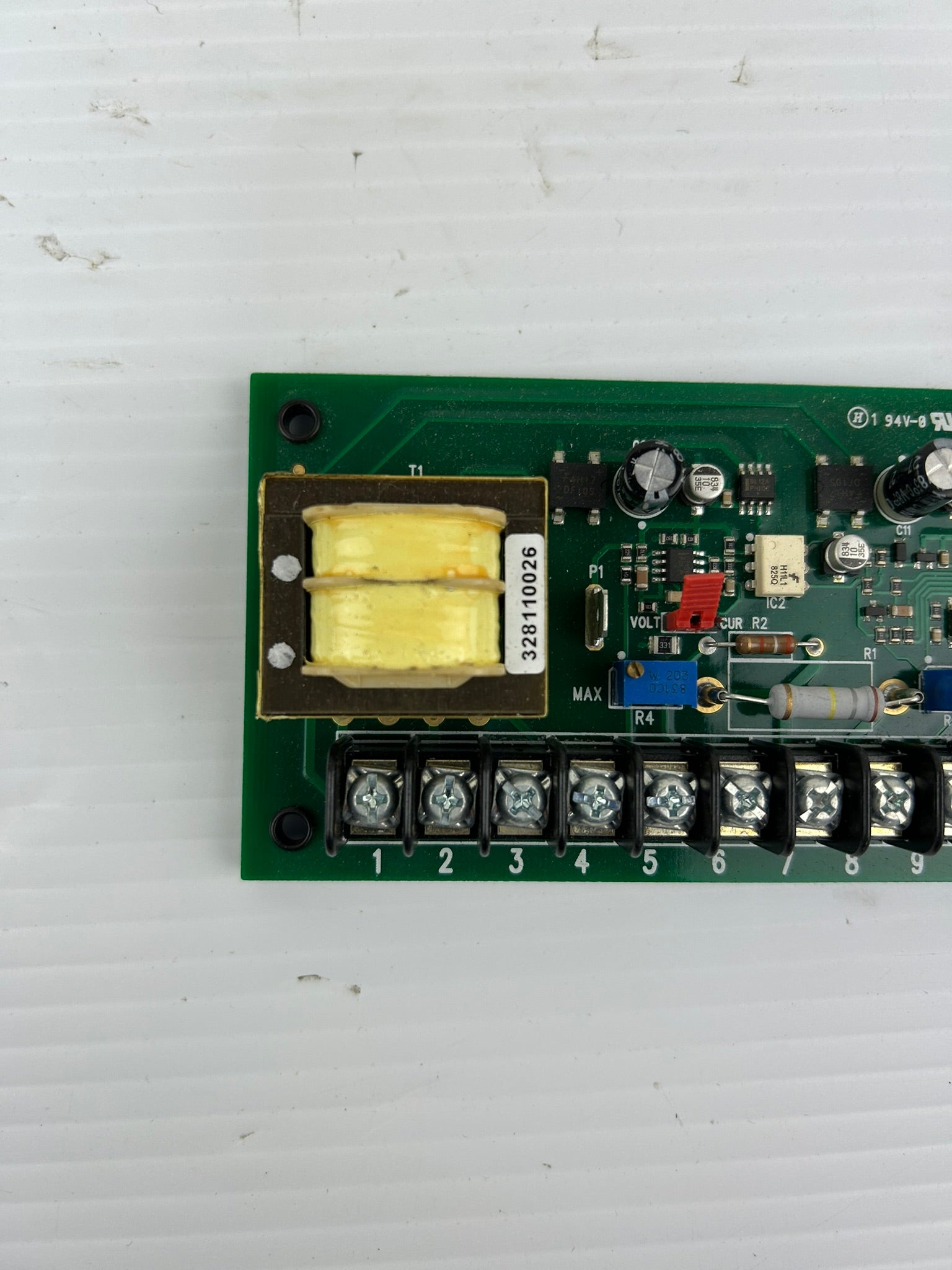 Baldor BC145 CN3000A31 Signal Isolator Circuit Board 115/230VAC 50/60Hz DIN Rail