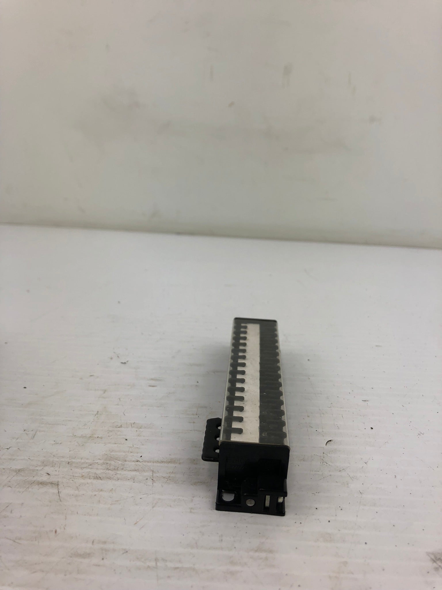 Togi RT-10K Terminal Block 15 Pole