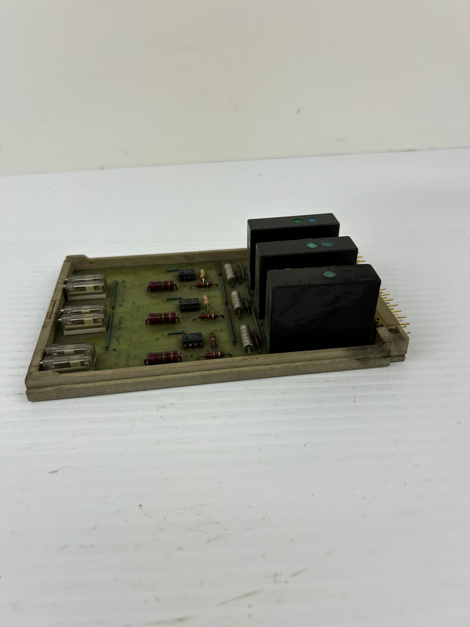 Barmag Electronic E131/00 Circuit Board 5760/1 with 3 Relays