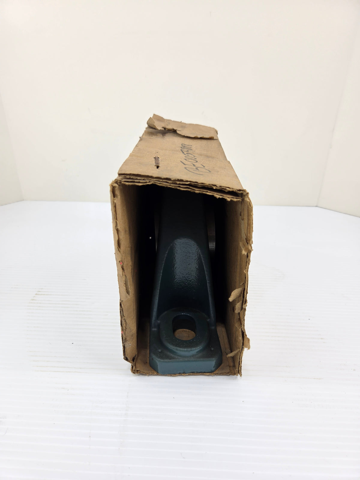 Dodge P2B-SCM-208 Pillow Block Bearing SCM 2-1/2" 126819 - Ships From USA