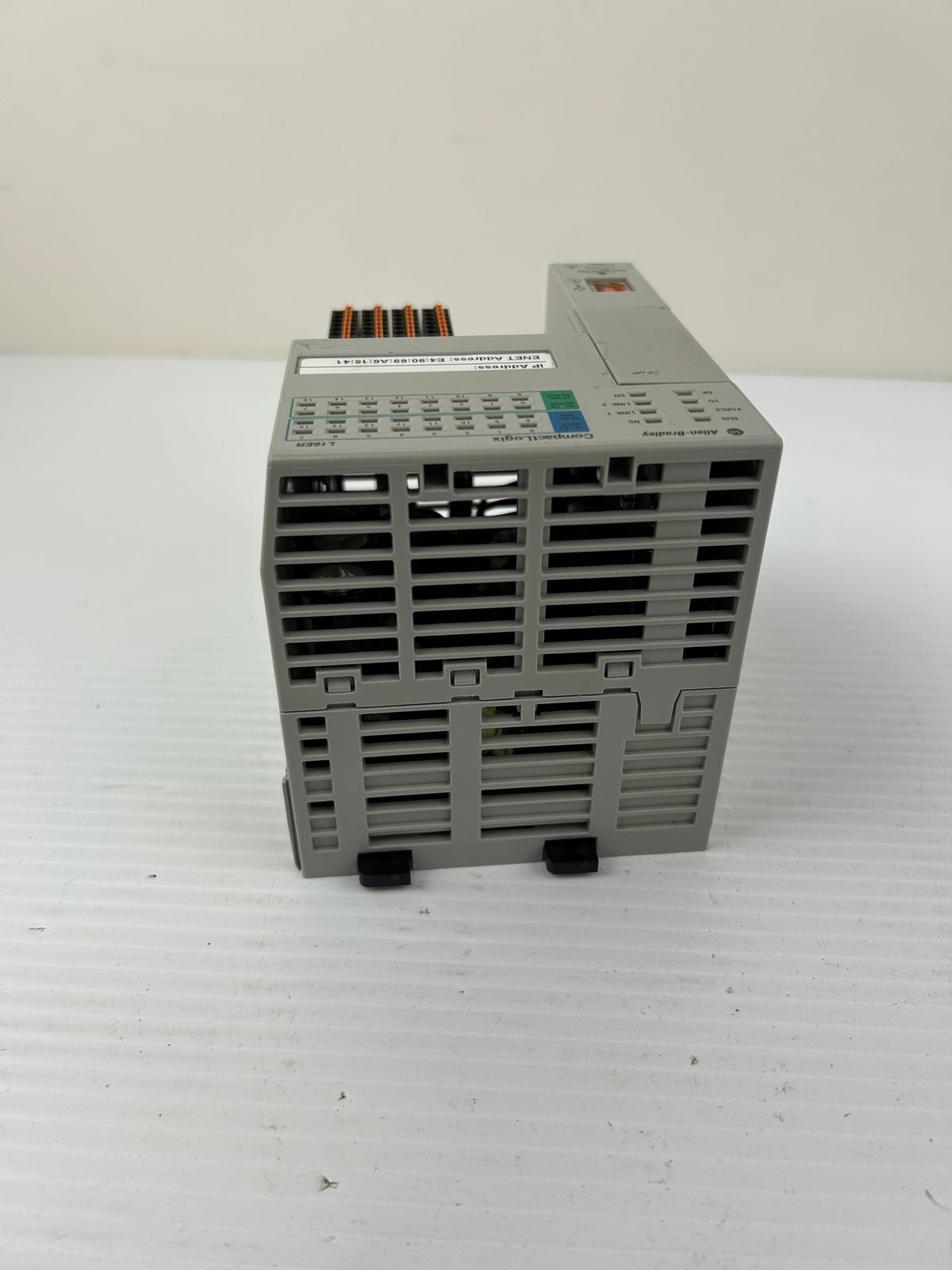 Allen-Bradley CompactLogix 1769-L16ER-BB1B Controller Series B