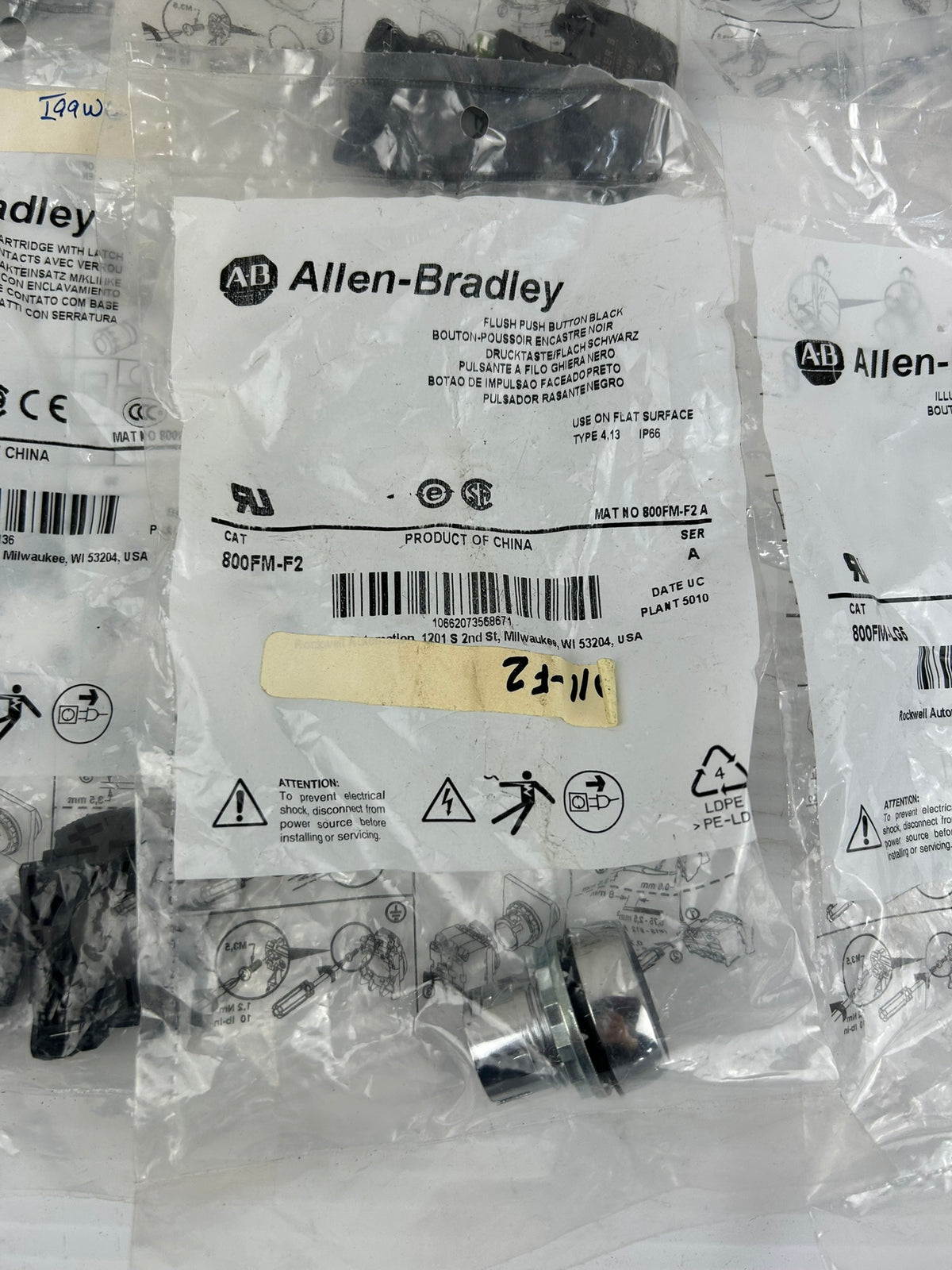 Allen Bradley Push Button NEW Lot of 8 800FM-LG5 800F-PQ5W 800FM-F2 800F-PQ11