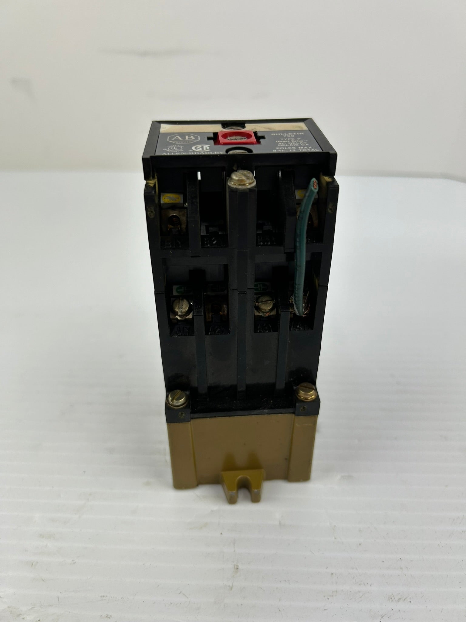 Allen-Bradley 700-P400A1 AC Relay Series A
