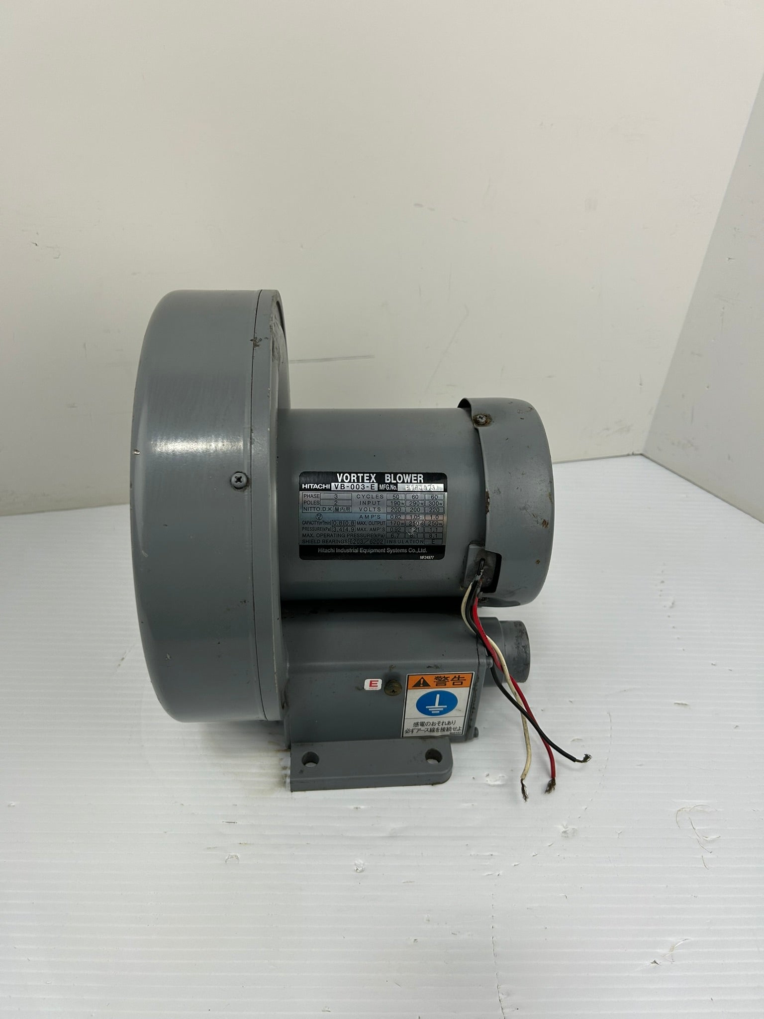 Hitachi VB-003-E Vortex Blower F190873 3 Phase 2 Pole 170/250W 200/220V