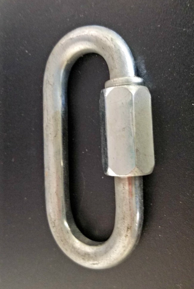 Oval Carabiner Iron 1540 Lbs. WLL 5/16" Silver