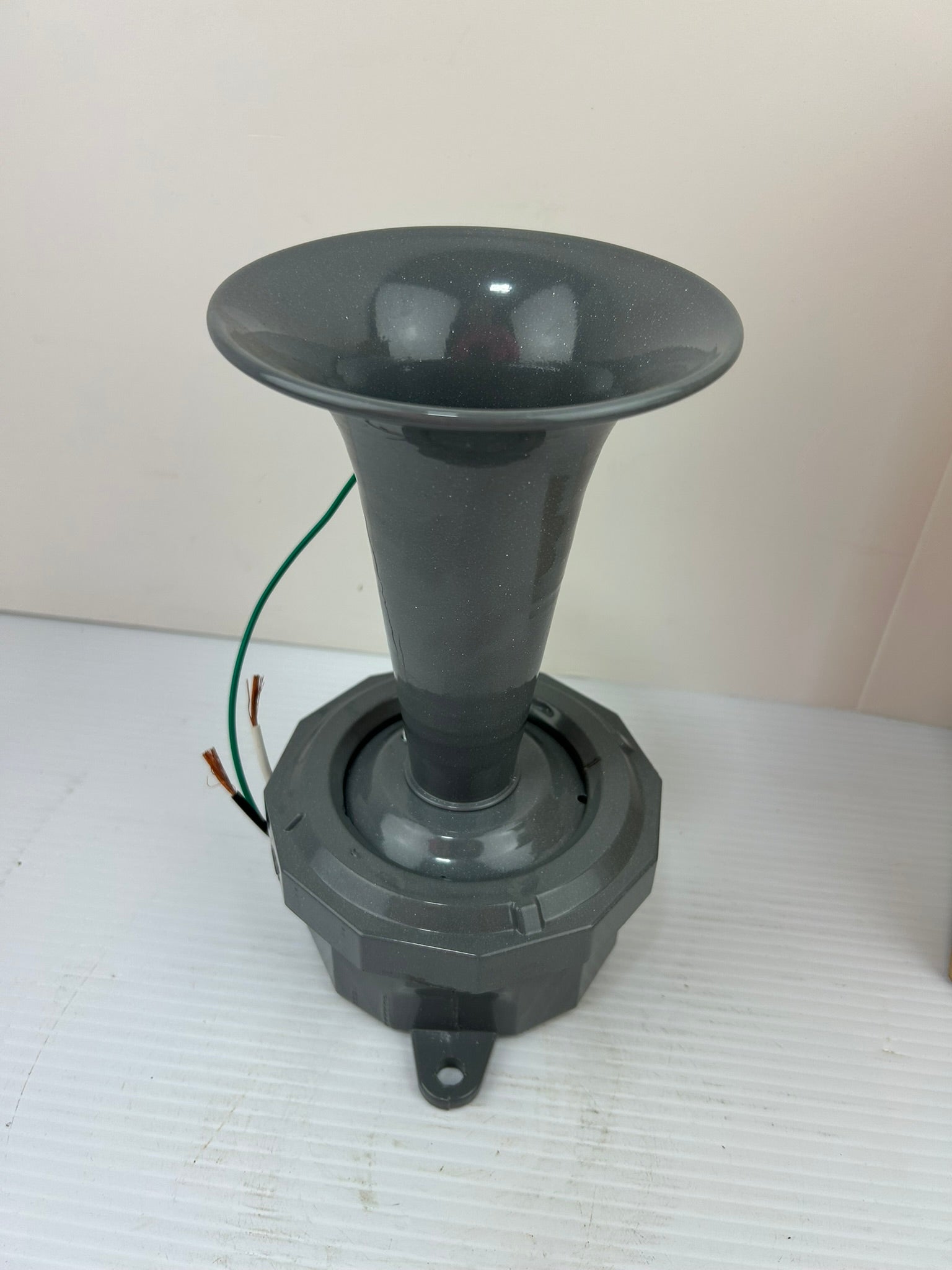 Edwards B-N-8546-N5 Adaptahorn Weatherproof Horn Single Projector 120VAC