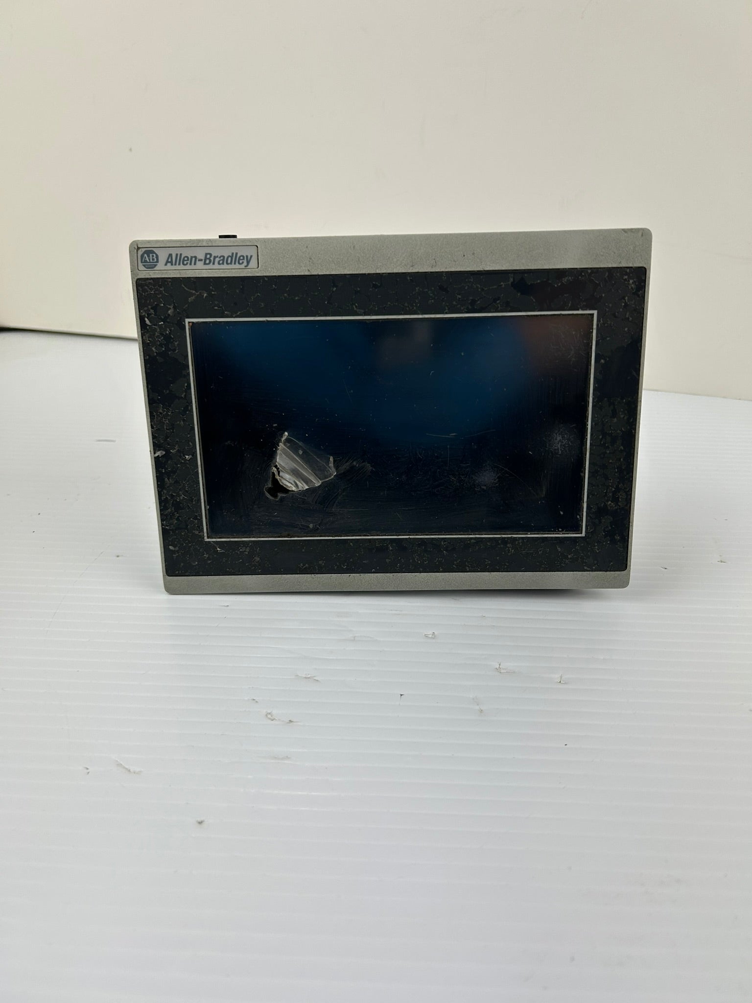 Allen-Bradley 2711R-T7T PanelView 800 7" HMI Touchscreen Terminal 24VDC