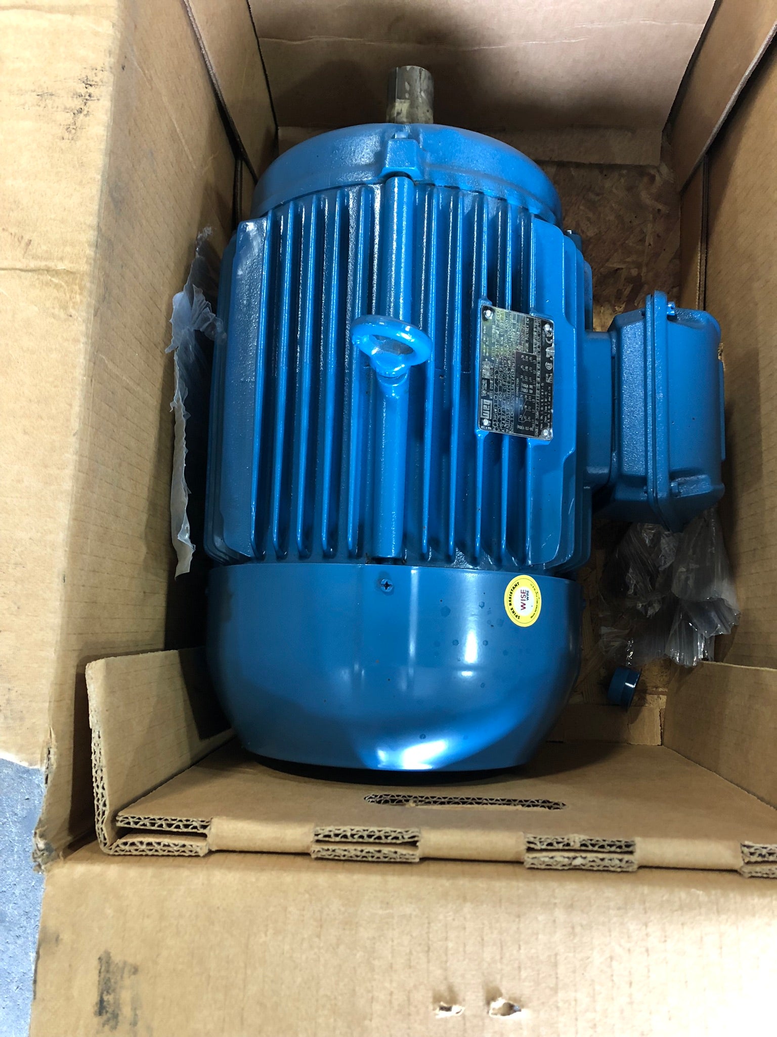 WEG 01018ET3E215T-W22 Electric Motor 07 SET11 1013216949 3PH 1760 RPM
