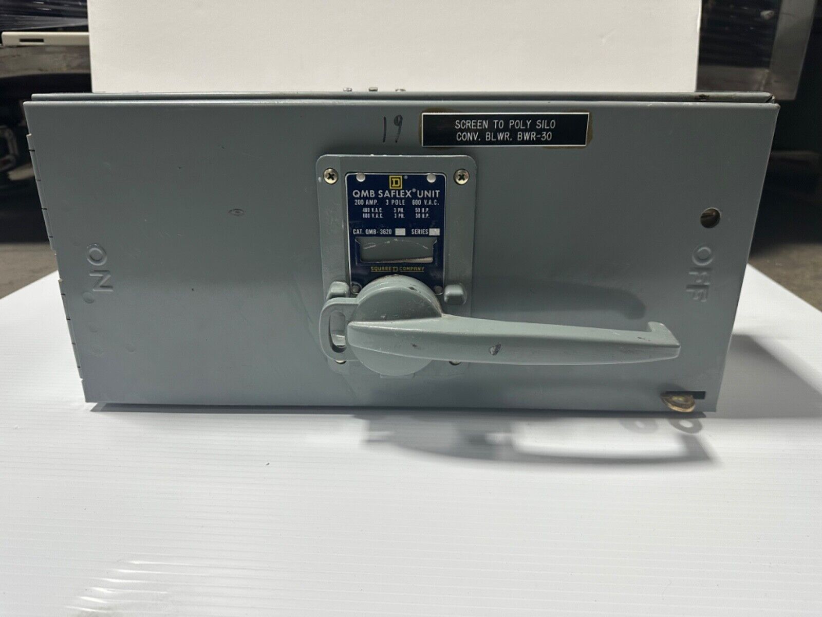 Square D QMB-3620 QMB Saflex Unit Fusible 200A 3 Pole 600VAC 50/60Hz