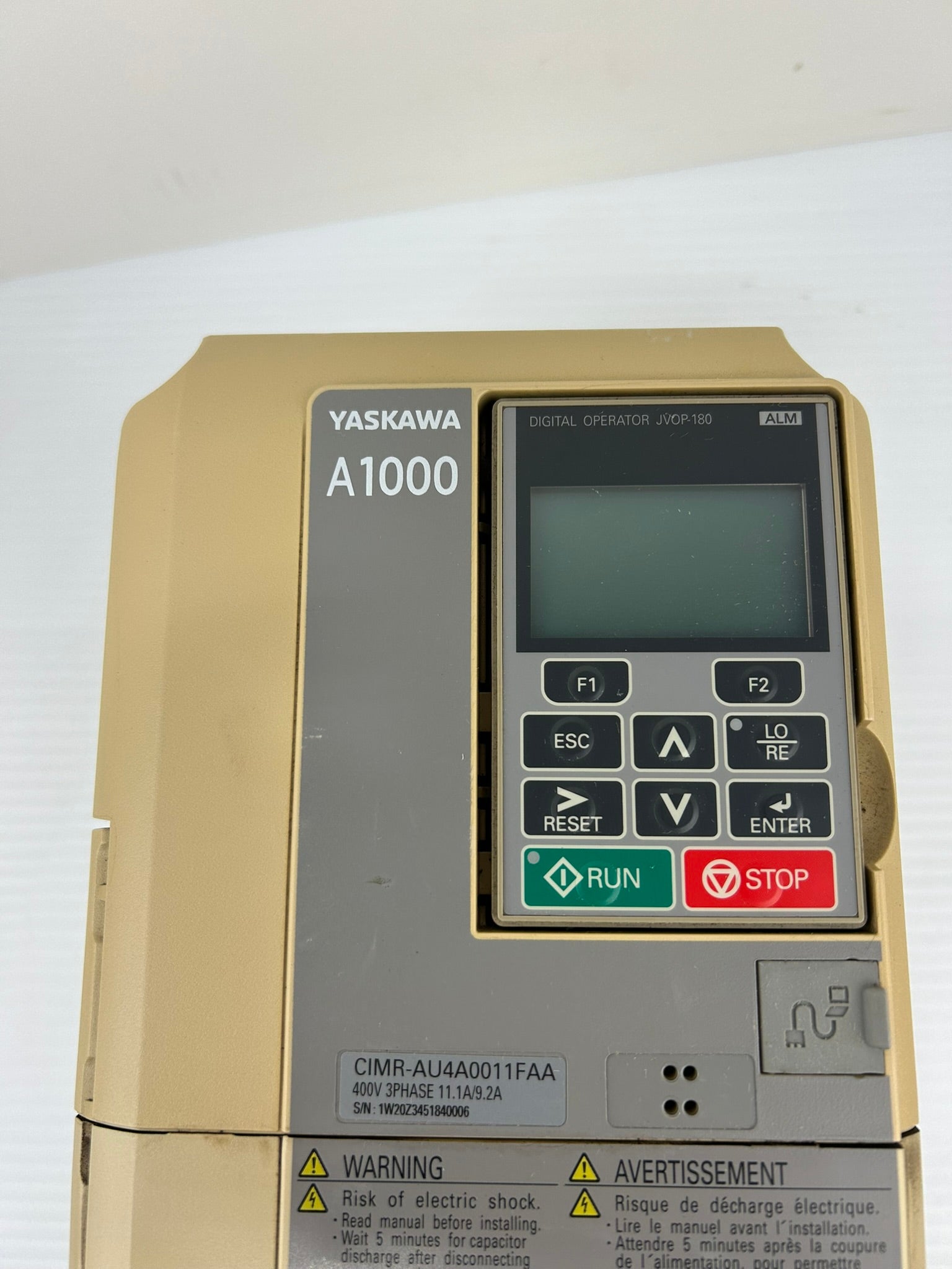 Yaskawa Electric CIMR-AU4A0011FAA Industrial AC Drive Rev E