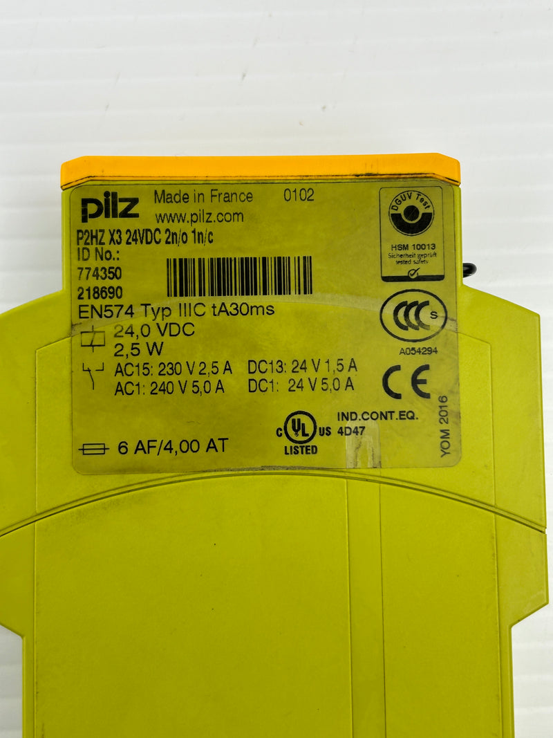 Pilz P2HZ X3 Safety Relay 24VDC 2n/o 1n/c 774350 - No Bottom Clip