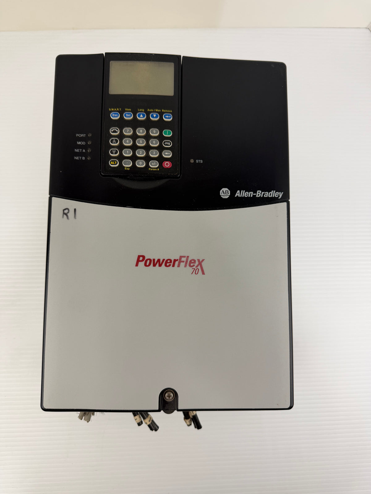 Allen Bradley PowerFlex 70 20AD034A0AYNANC0 Series A 20 HP 480V