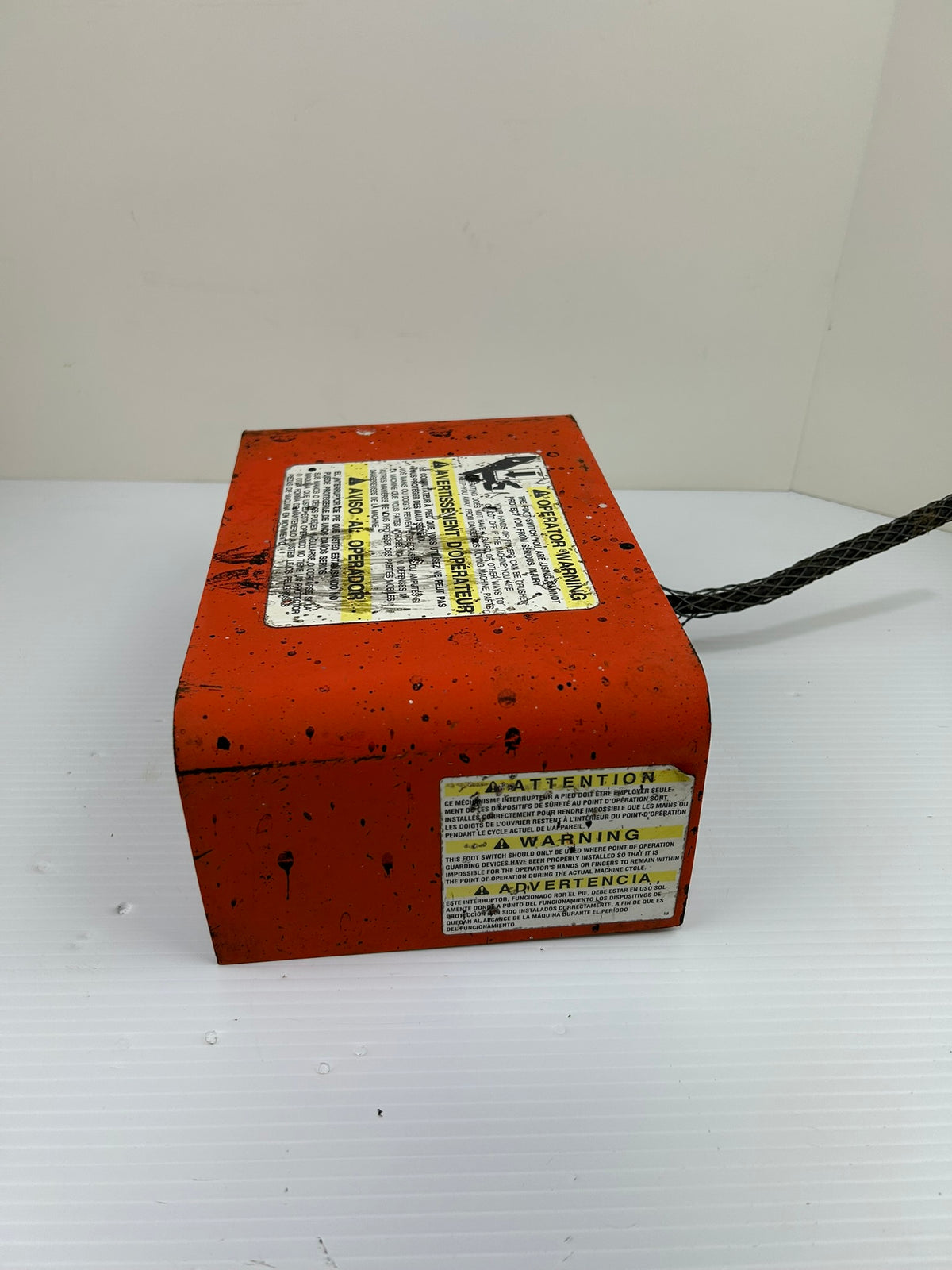 Linemaster Classic IV Foot Switch TWIN 88SH-O Industrial 16A 125VAC IP68