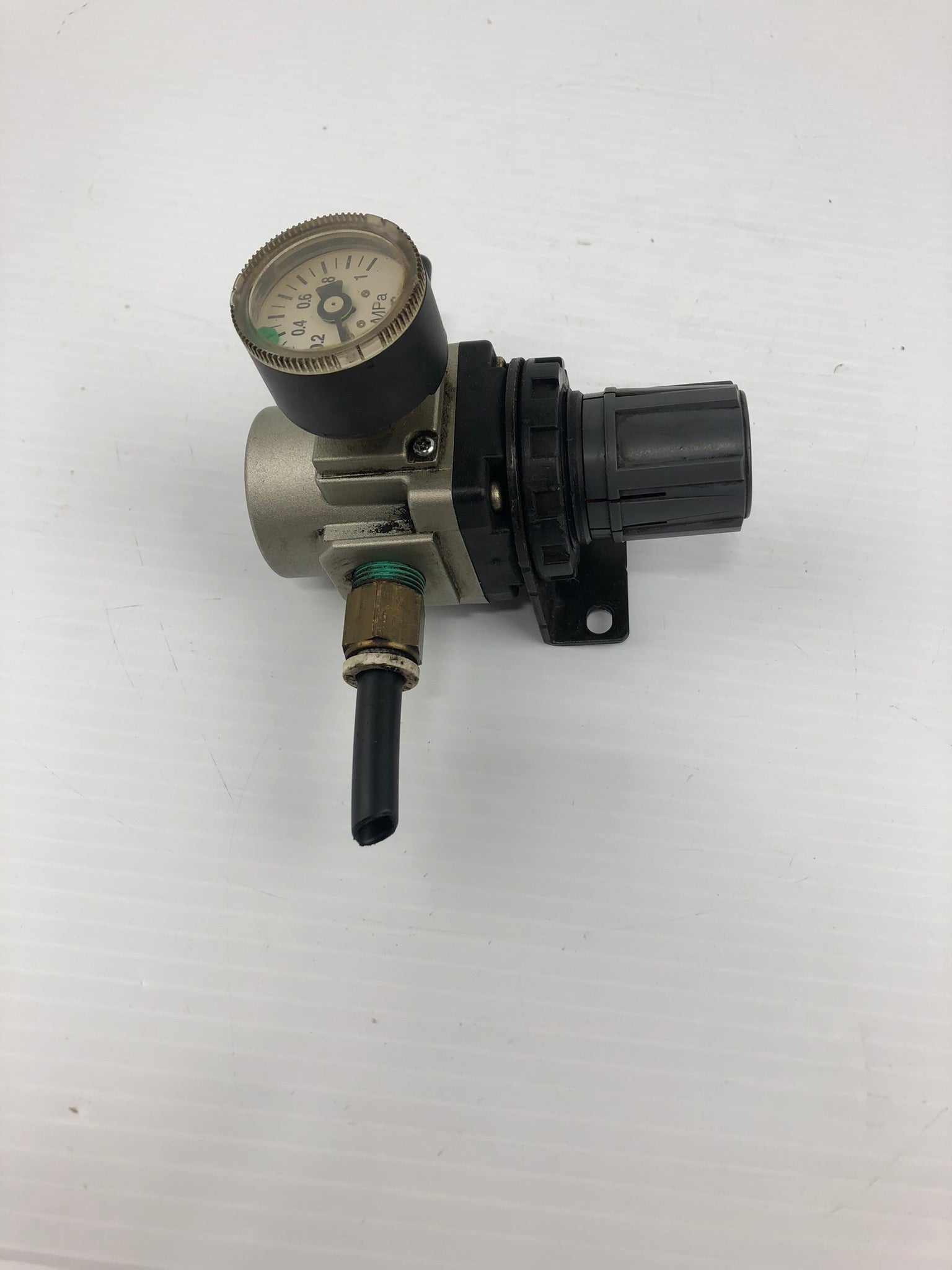 SMC AR30K-03BG-YB Regulator 0.05 ~ 0.85 MPa