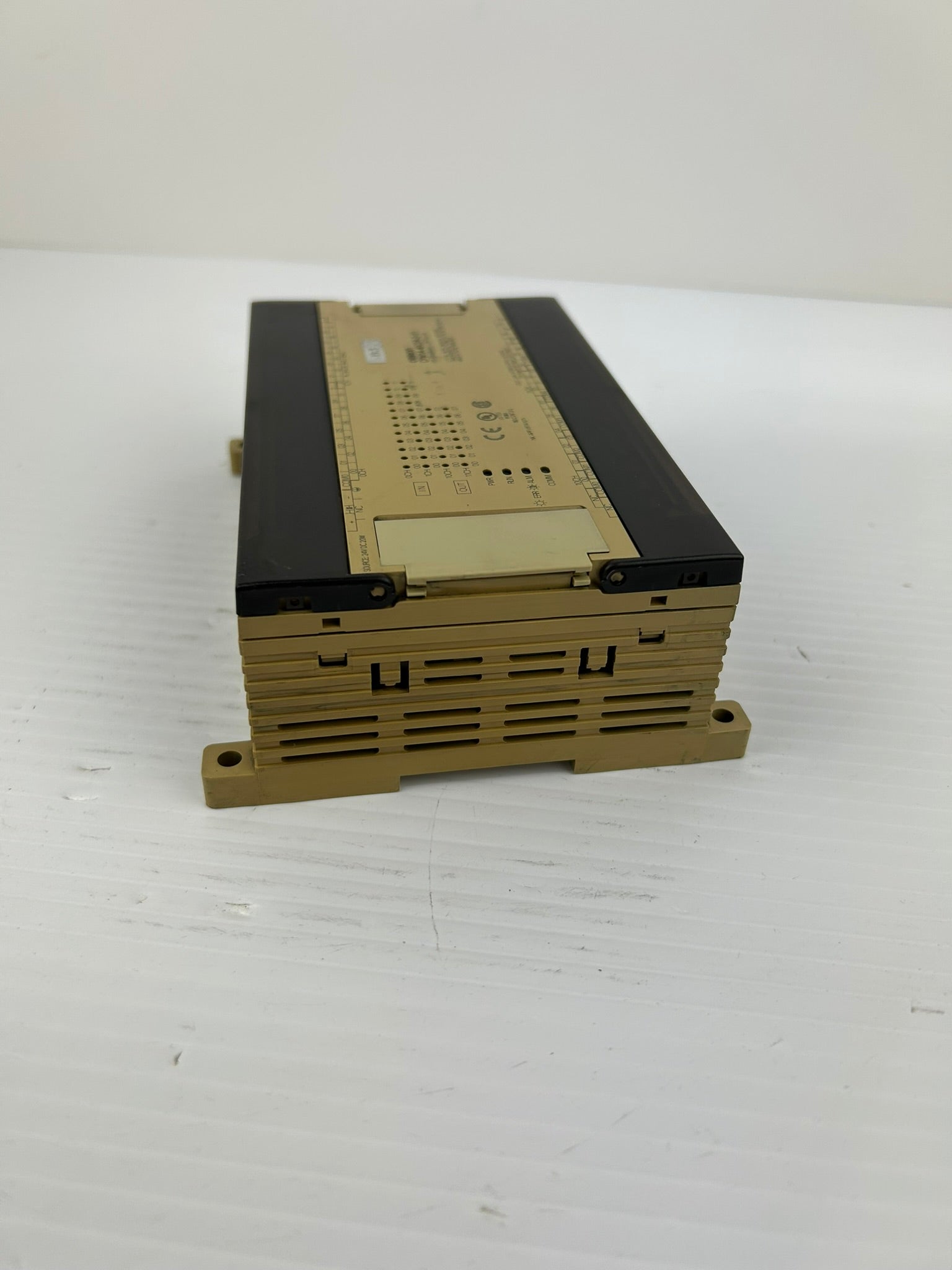 Omron CPM1A-40CDR-D-V1 Programmable Controller