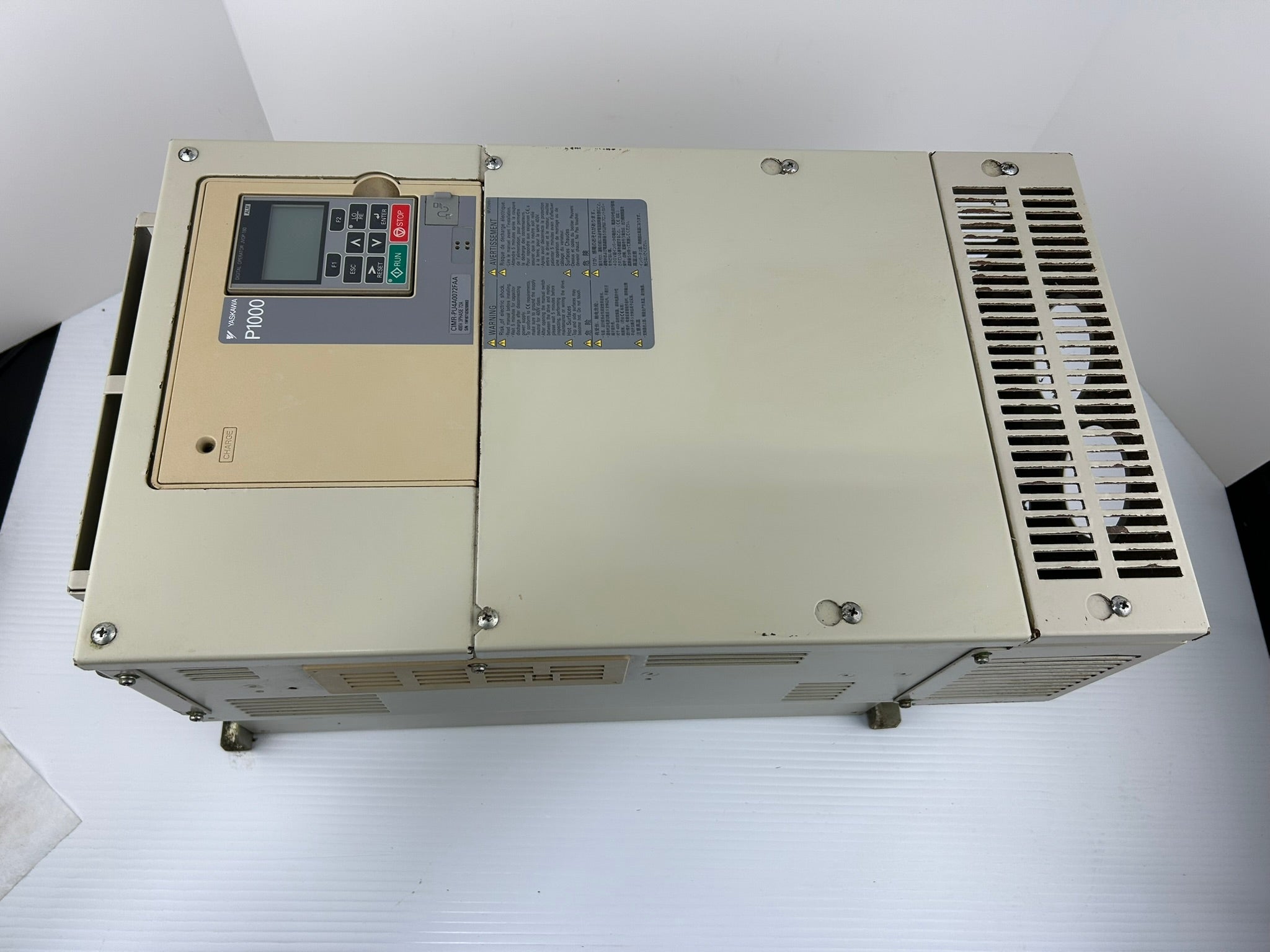 Yaskawa Electric CIMR-PU4A0072FAA AC Industrial Drive Rev E P1000