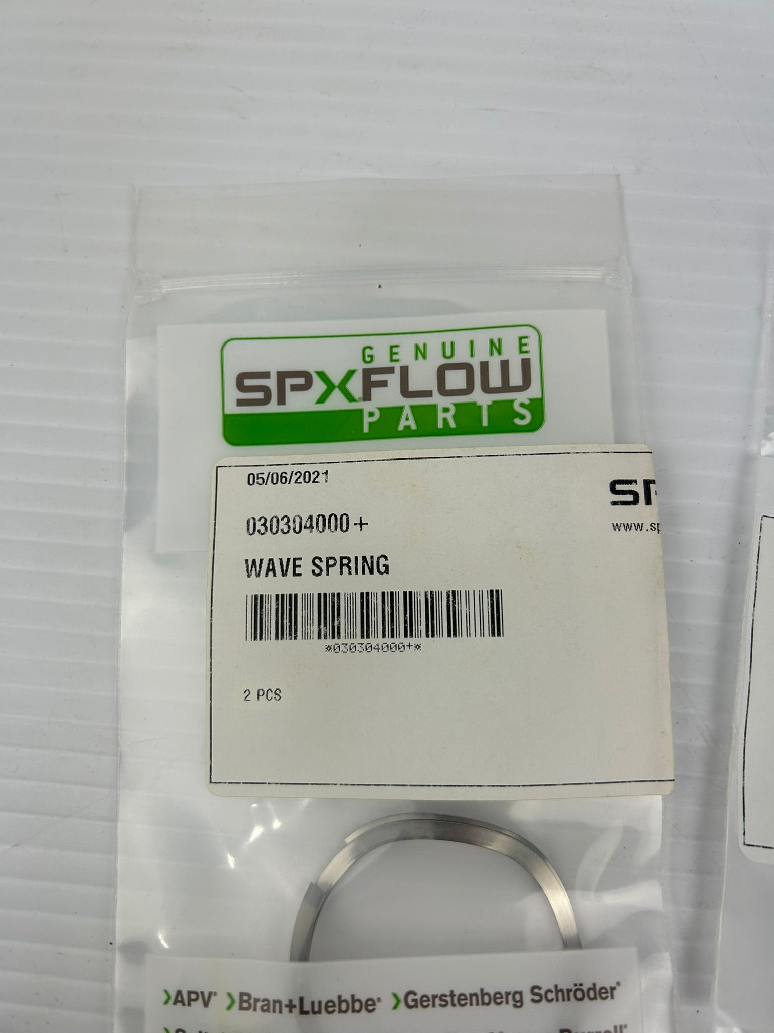 SPX 030304000+ Wave Spring - Lot of 4