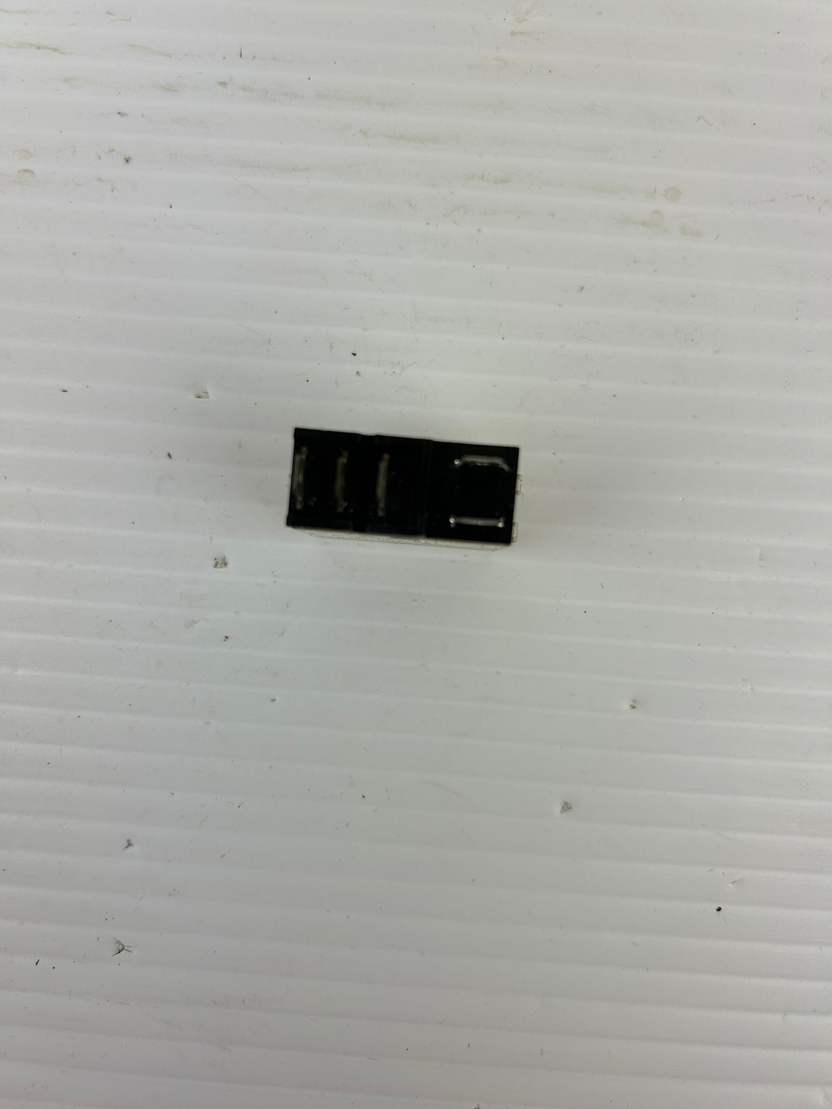 Omron G2R-1-S Relay SPDT 10A Industrial Control - Lot of 5