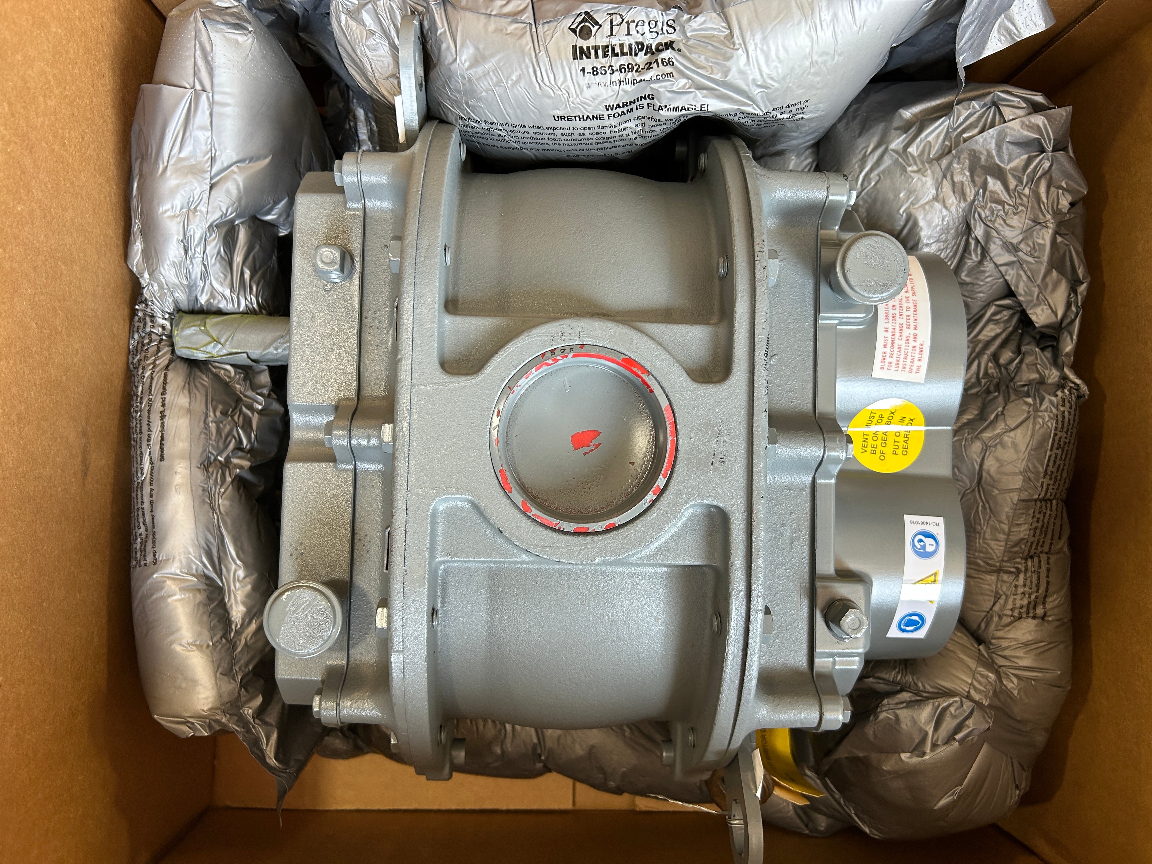 Howden Roots Rotary Lobe Blower 45 URAI DSL L with Novatec Gear Oil 12-0028