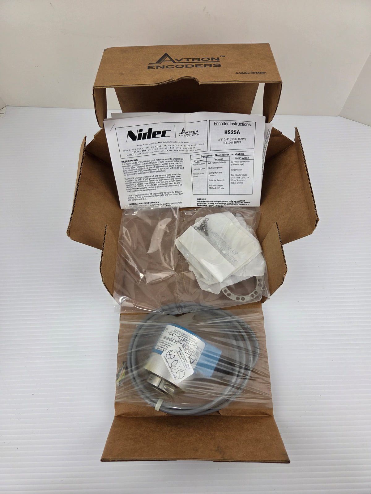 Avtron HS25A Hollow Shaft Incremental Rotary Encoder 28V Nidec HS25AY1CWE0DA905
