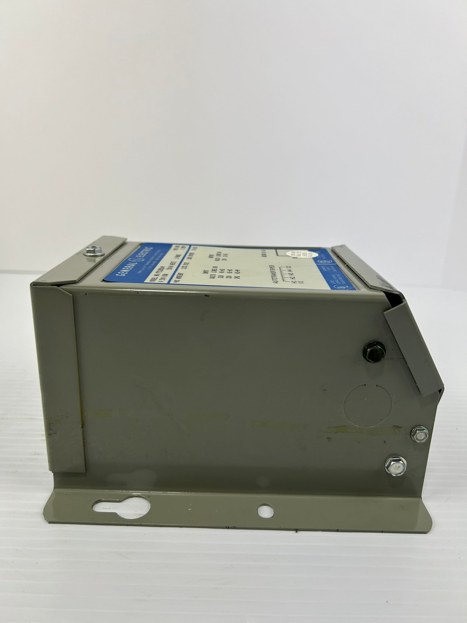 General Electric 9T51B5604 Transformer Type QB 0.500kVA 270V 1PH 50/60Hz