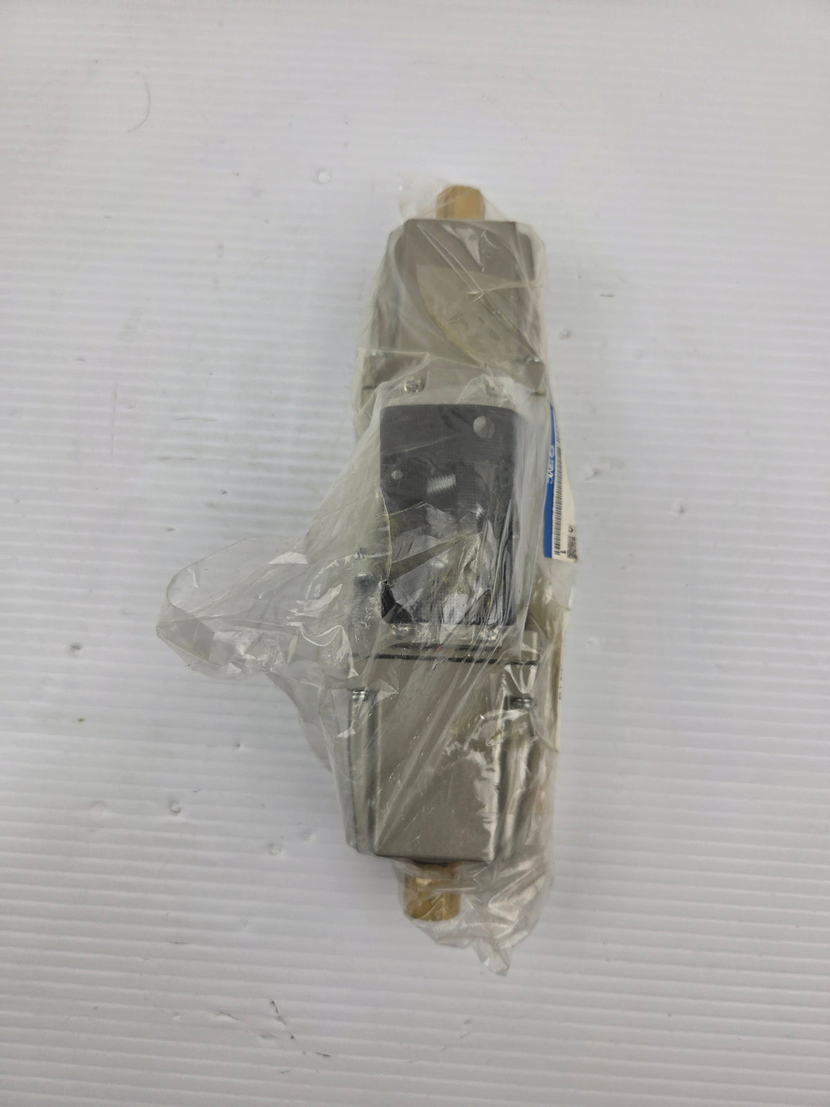 SMC VS4234-003TLP Double Solenoid Directional Control Valve 0-1MPa SOVNVS4234