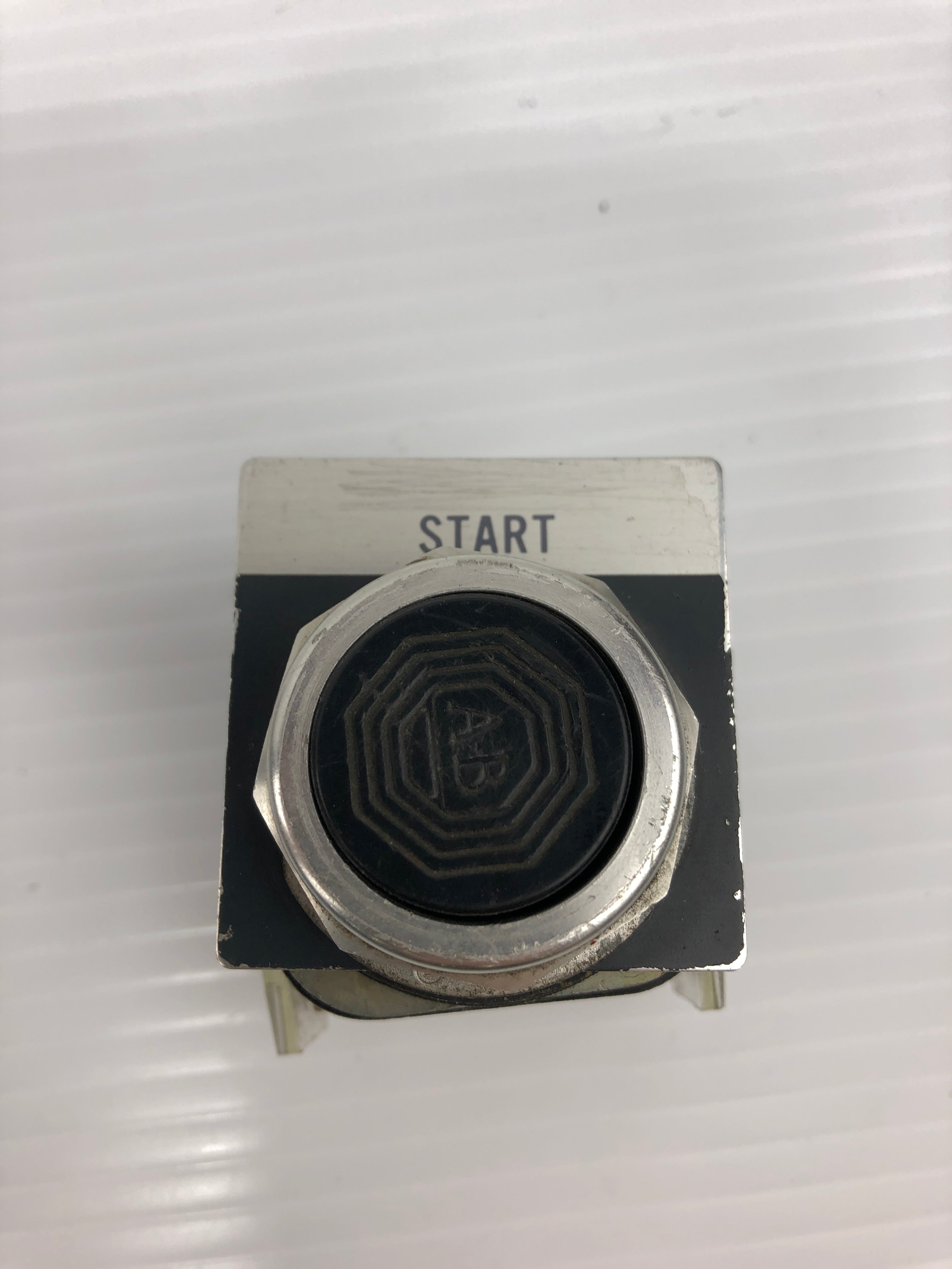 Allen Bradley 800T-A Push Button Series N Black