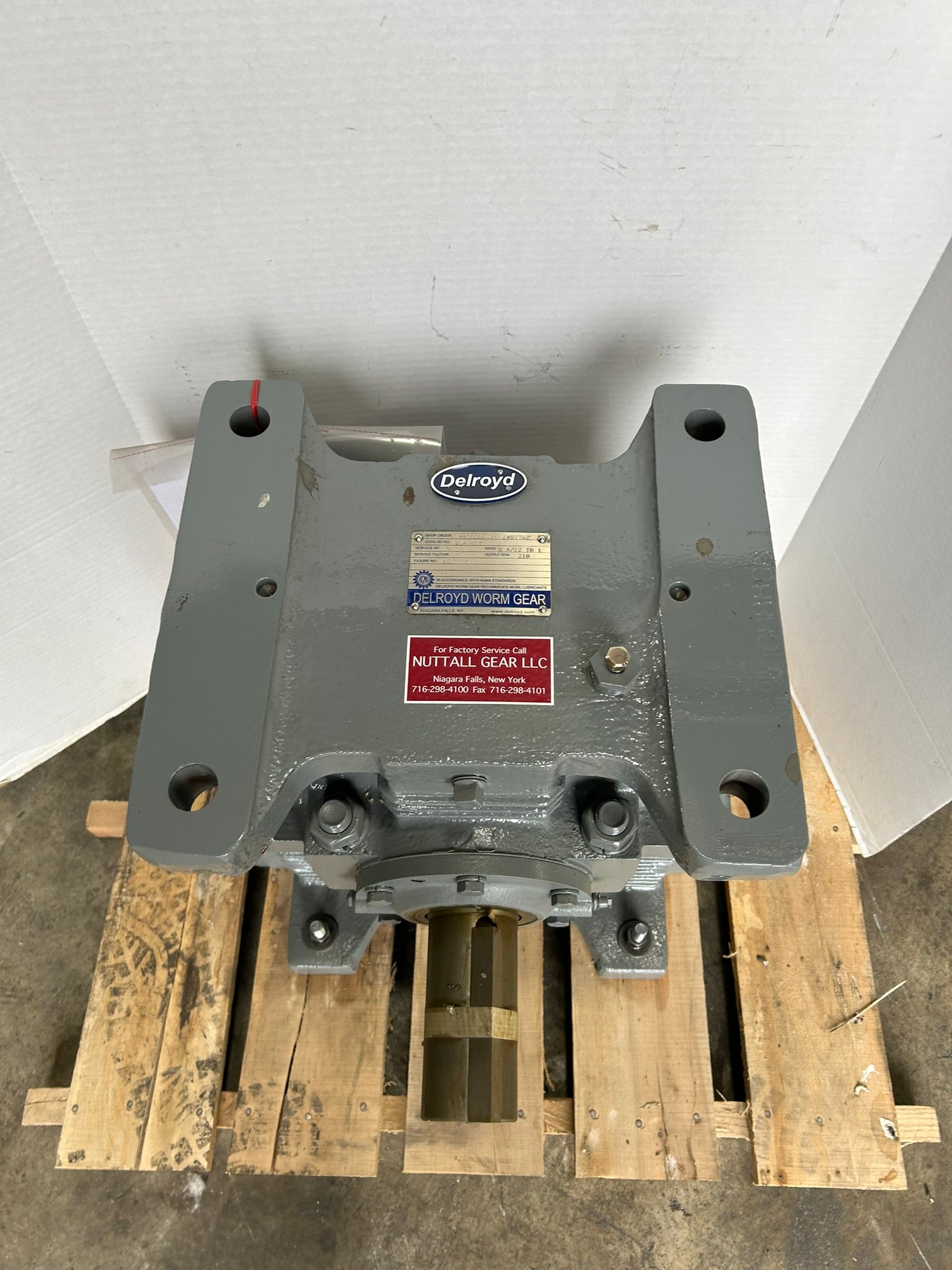 Delroyd E70-S25 Worm Gear Speed Reducer 29.2 HP 8 4/12 to 1 Ratio 1 SF 210 RPM