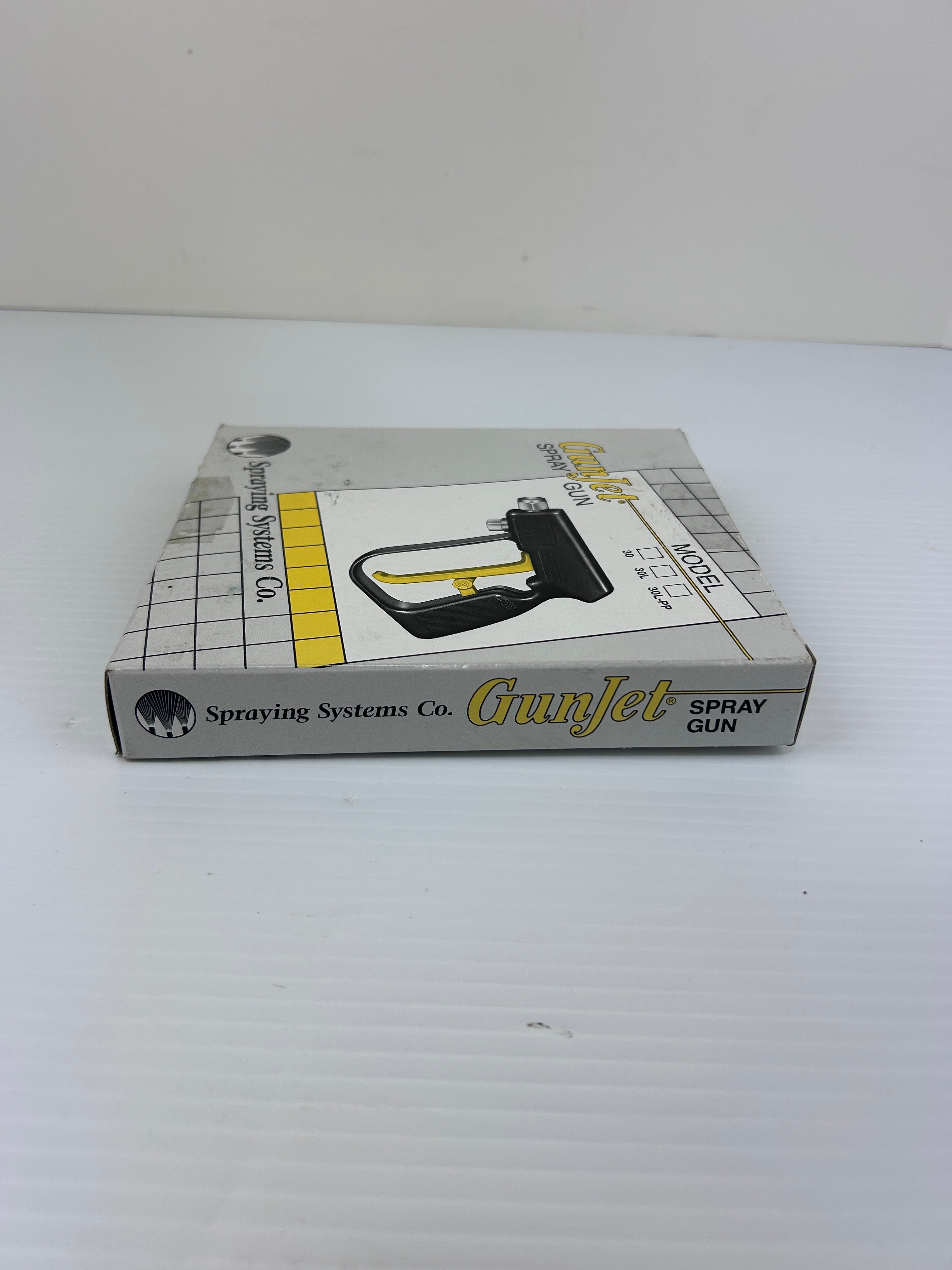 GunJet 30L-PP Spray Gun Spraying Systems Co. 150 PSI 10 bar