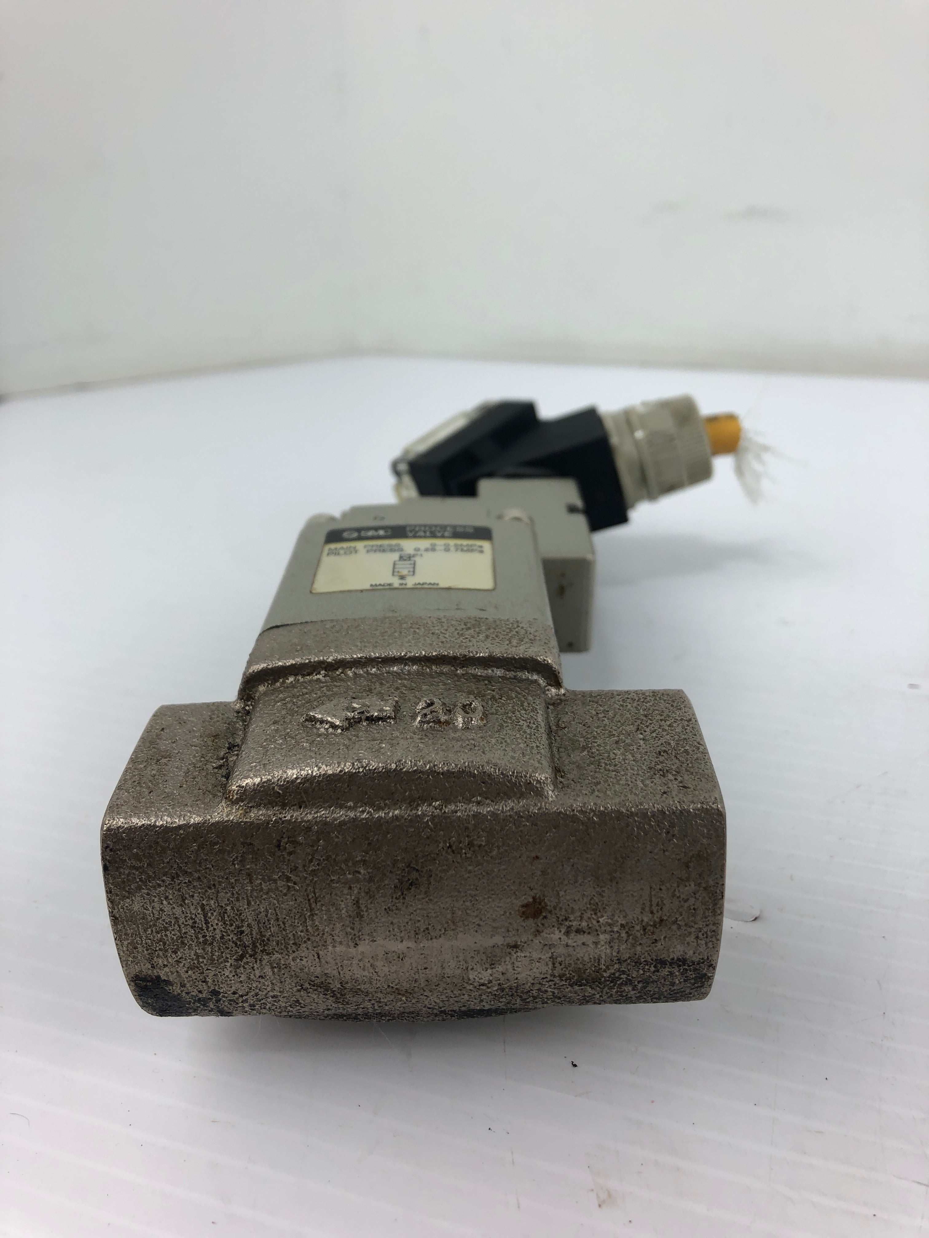 SMC VO307-1DZ Solenoid Valve with Process Valve 100VAC 50/60 Hz