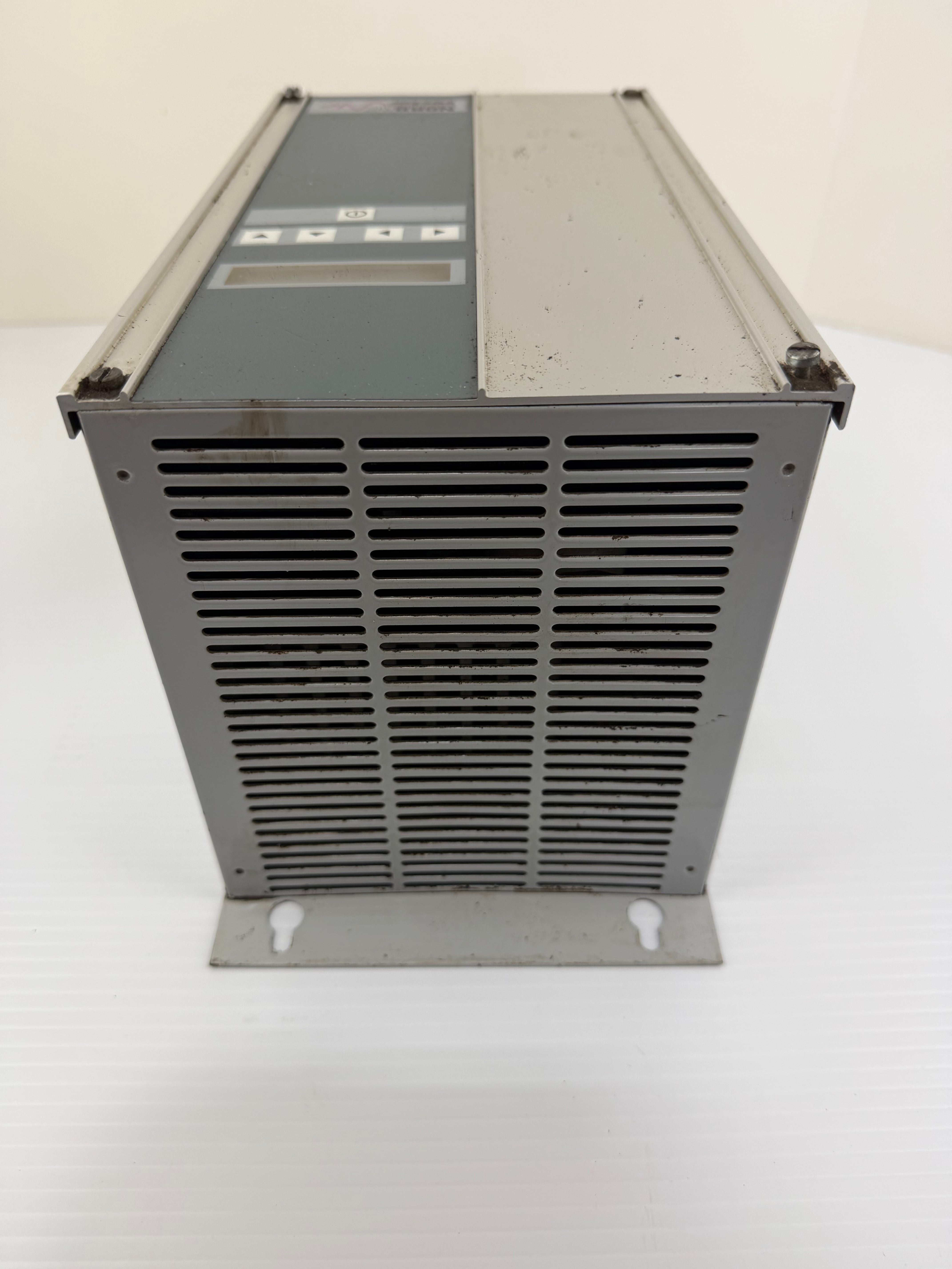 Nord SK4000/3 CT AC Vector Inverter 3 AC 380-460V 6.70 KVA