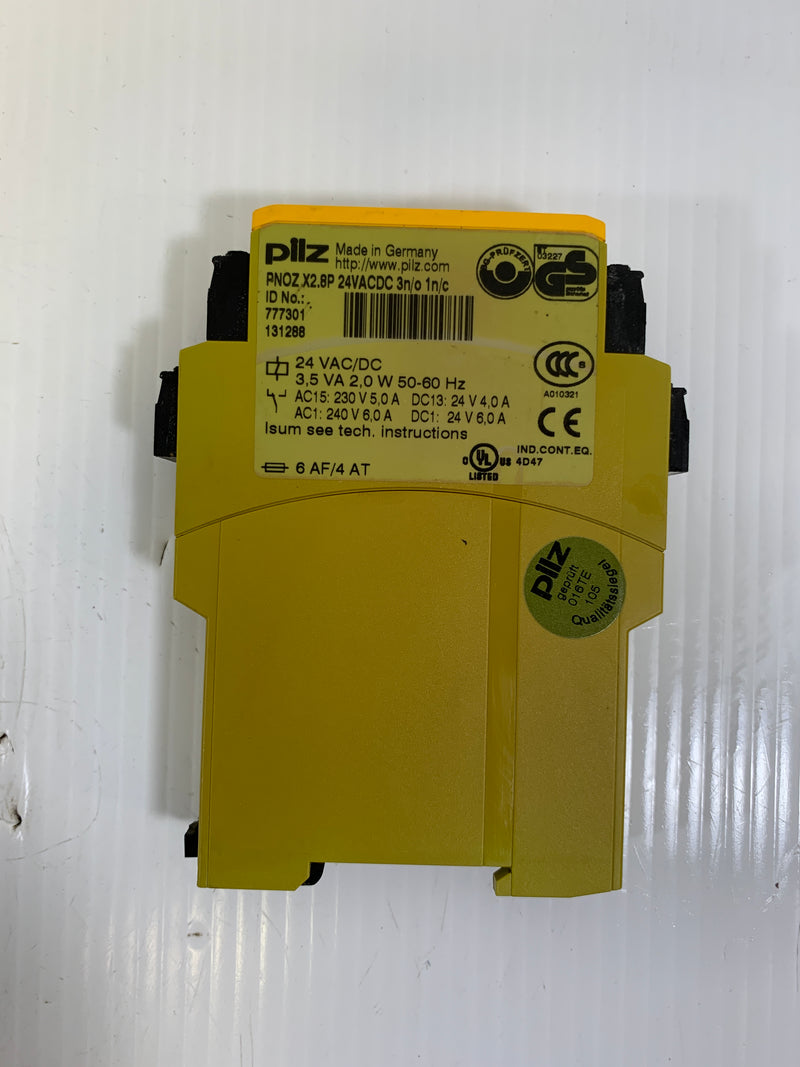 Pilz PNOZ X2.8P Safety Relay 24V 2,0 W 50-60 Hz