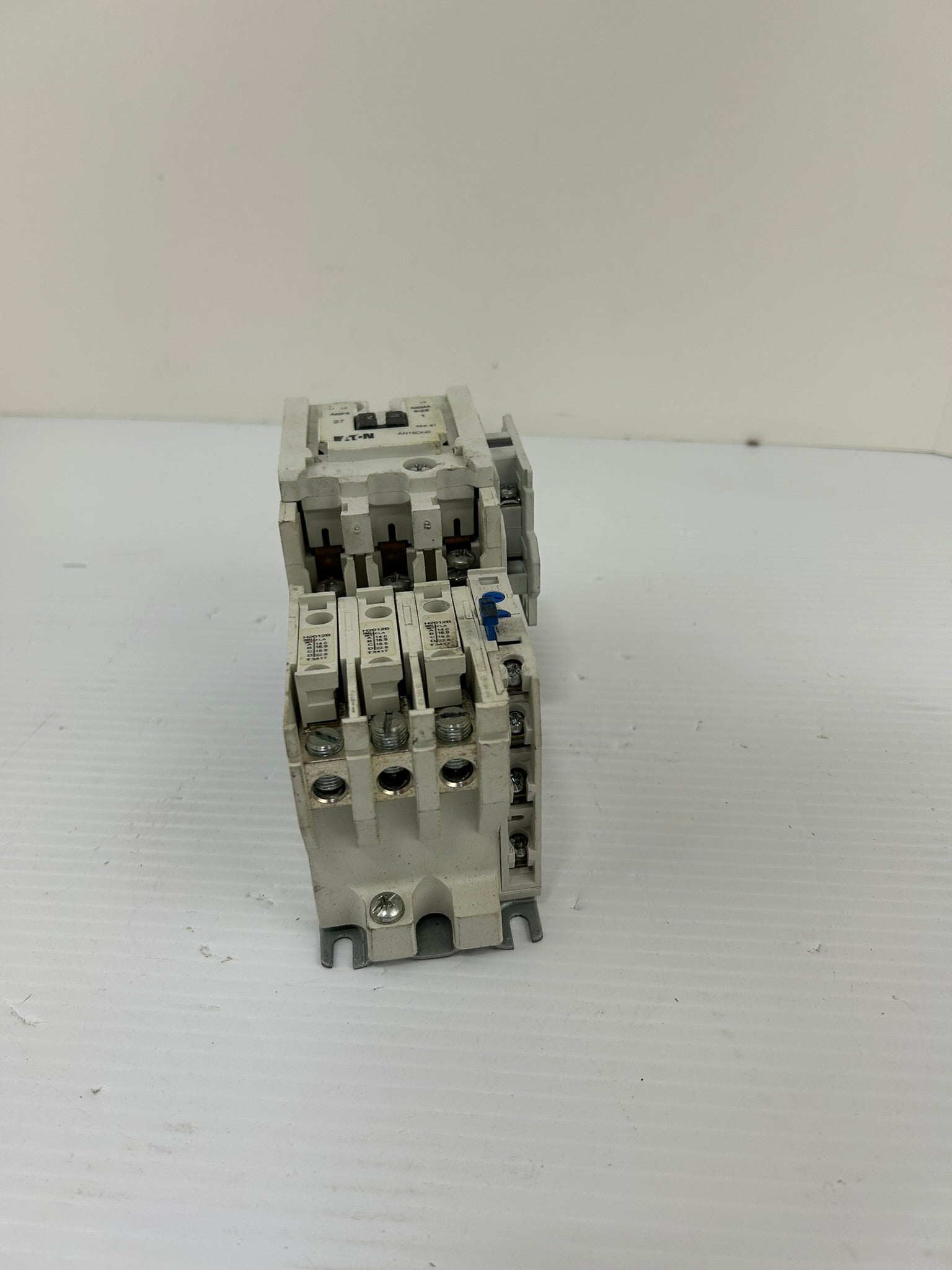 Eaton AN16DN0 Motor Starter Ser B1 & C320KGS1 Size 1 Contactor & C306GN3 Relay