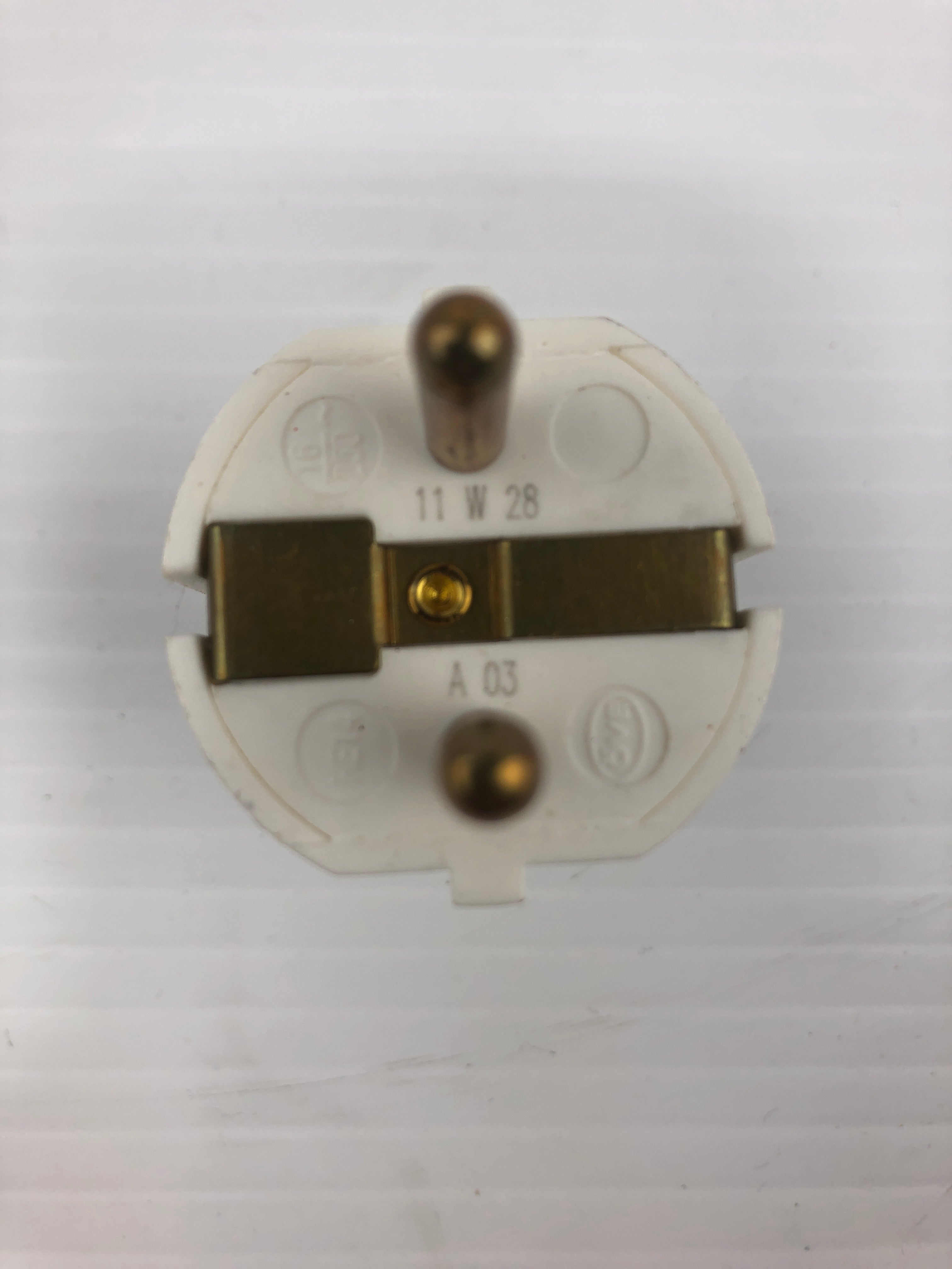 Legrand 503 15 Male White Plug BP 30076 - Box of 20