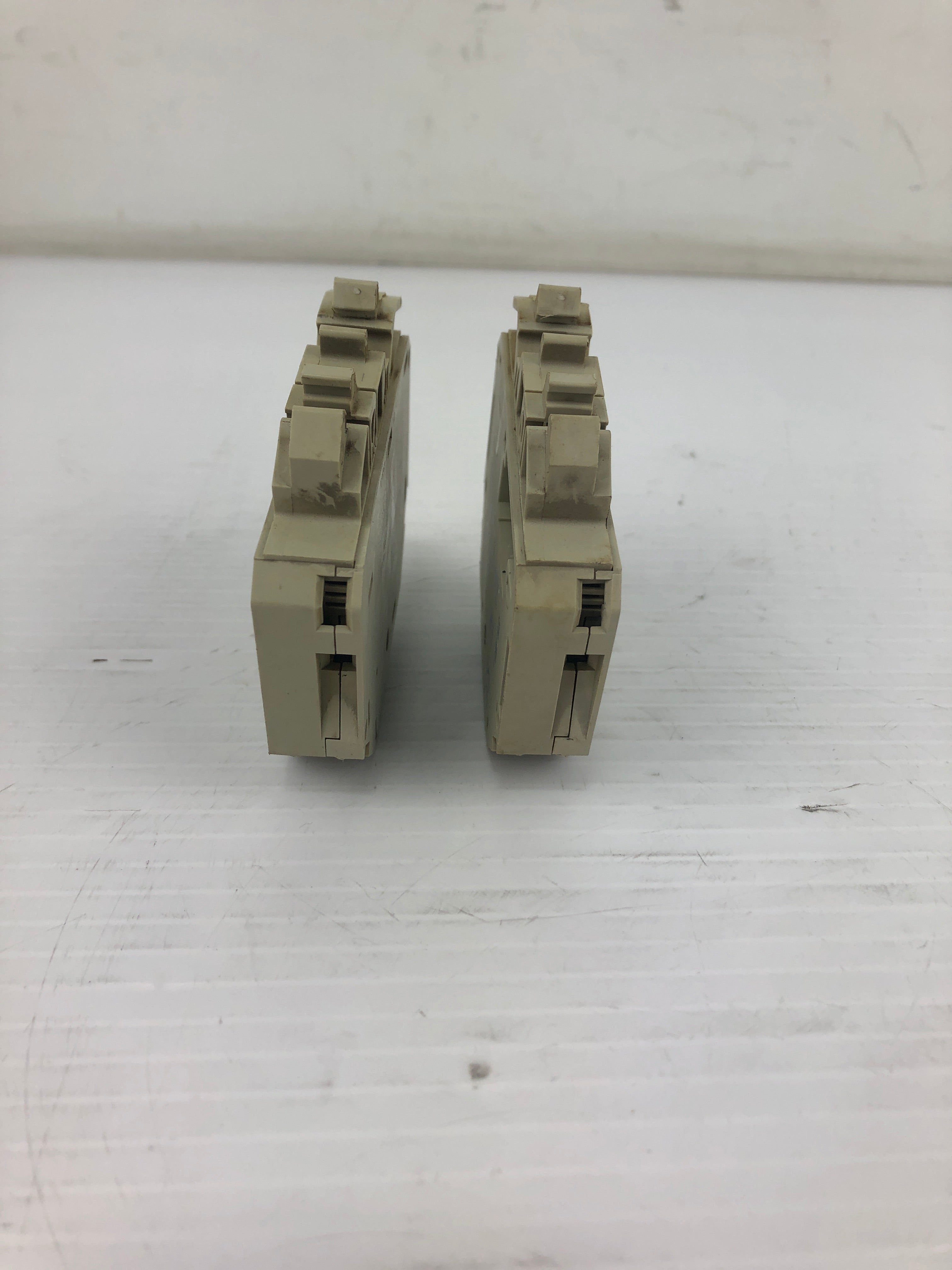 Telemecanique GB2-CB16 Circuit Breaker 10 Amp - Lot of 2