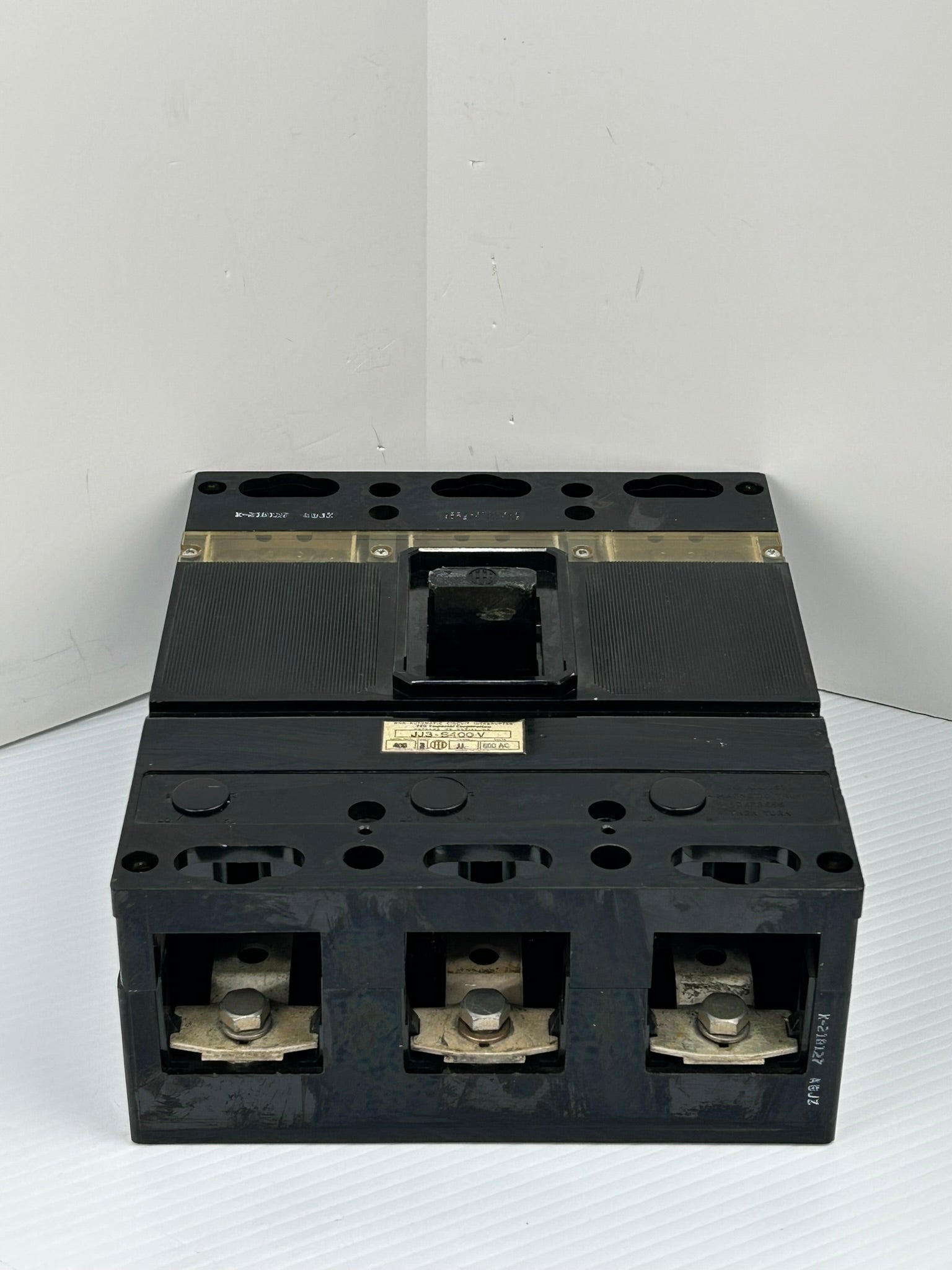 I-T-E JJ3-S400-V Circuit Breaker Frame JJ 600VAC 400A 3P