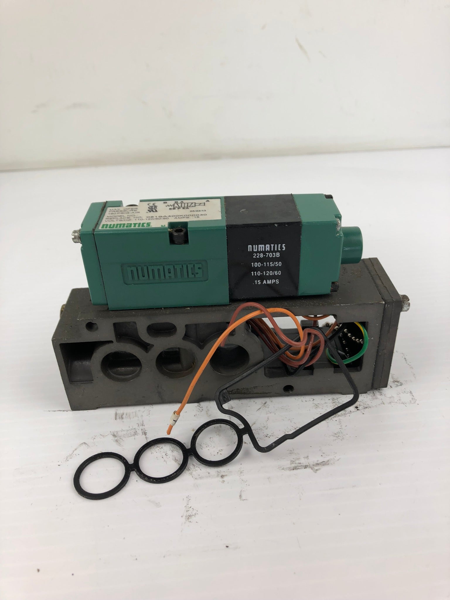 Numatics 081SA400K000030 Solenoid Valve