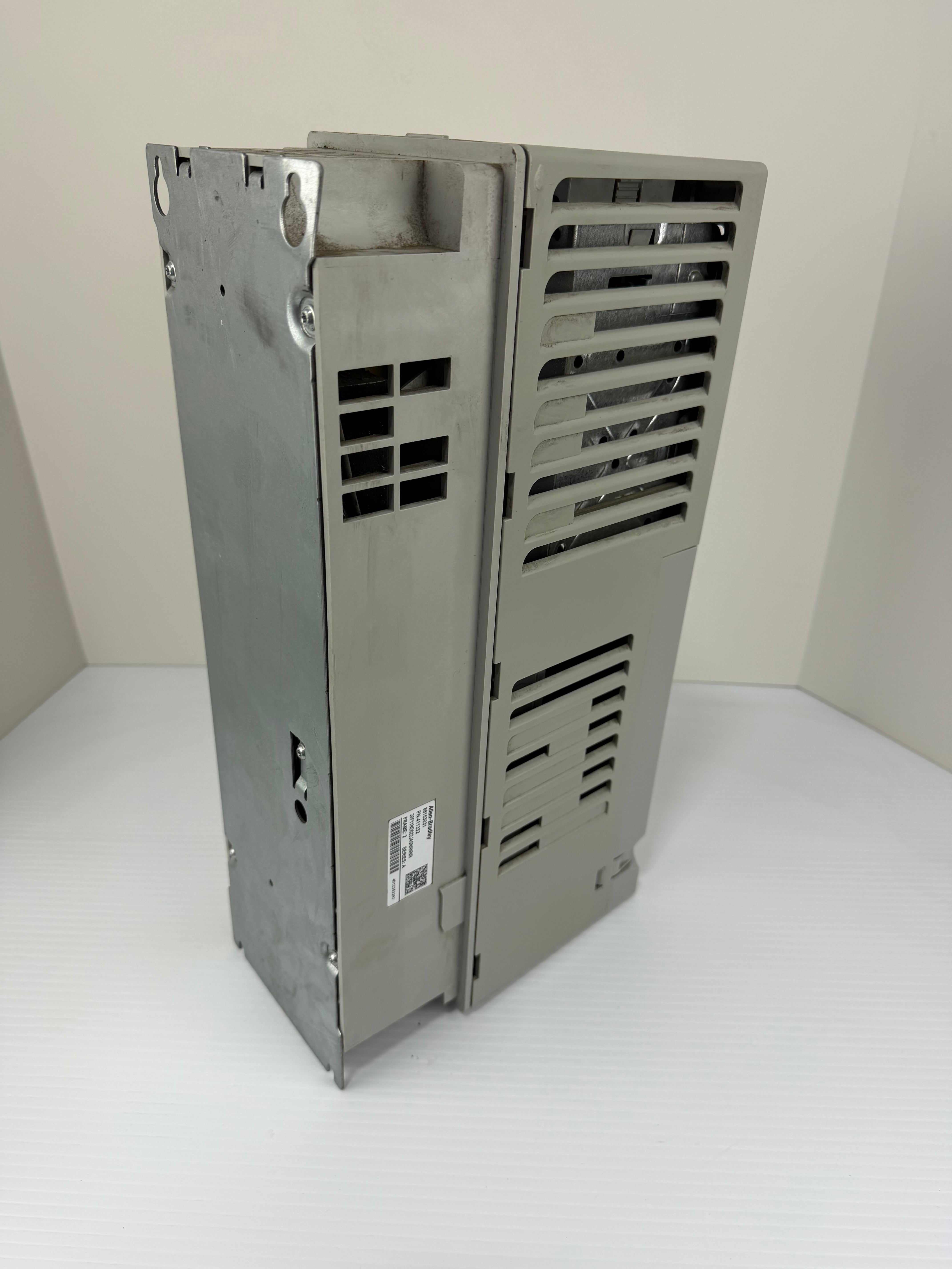 Allen Bradley PowerFlex 753 AC Drive 20F11ND022JA0NNNNN 15 HP