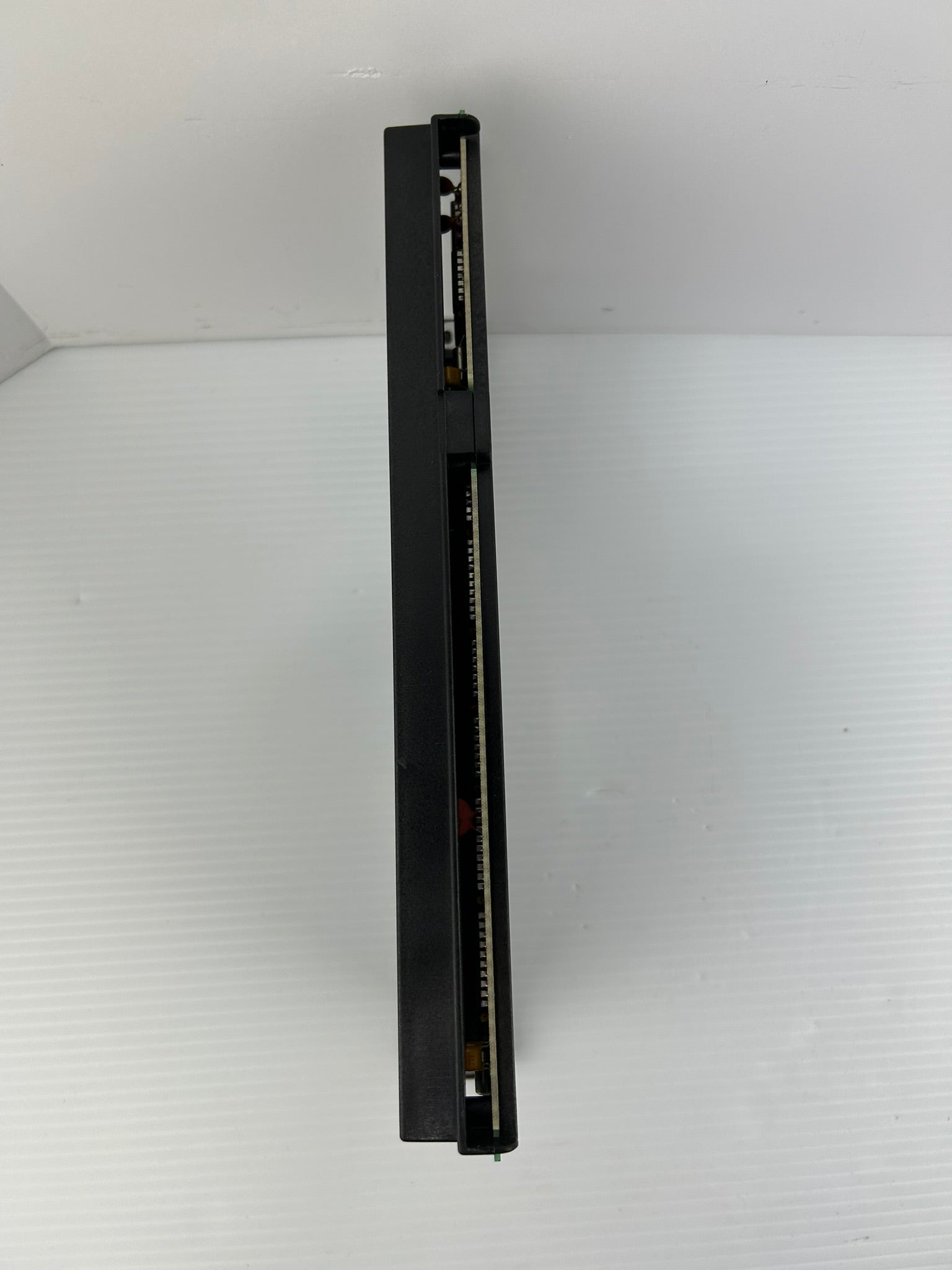 Reliance Electric 57C402 AC/DC Low Output Module 16CH 0-57402-E J-3624-1