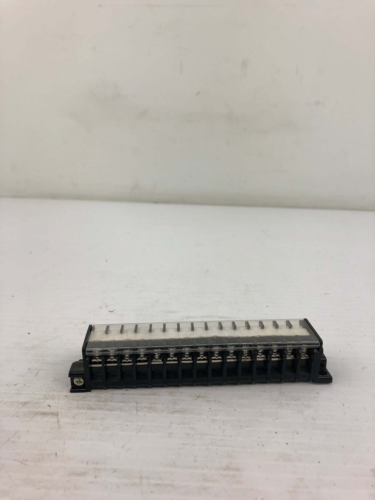 Togi RT-10K Terminal Block 15 Pole