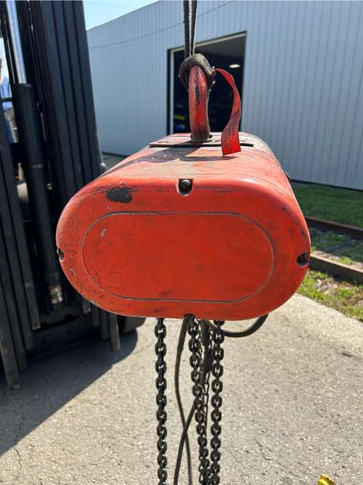 CM RR 2 Ton Electric Chain Hoist 2HP 16 FPM 10 Foot Lift RR-2