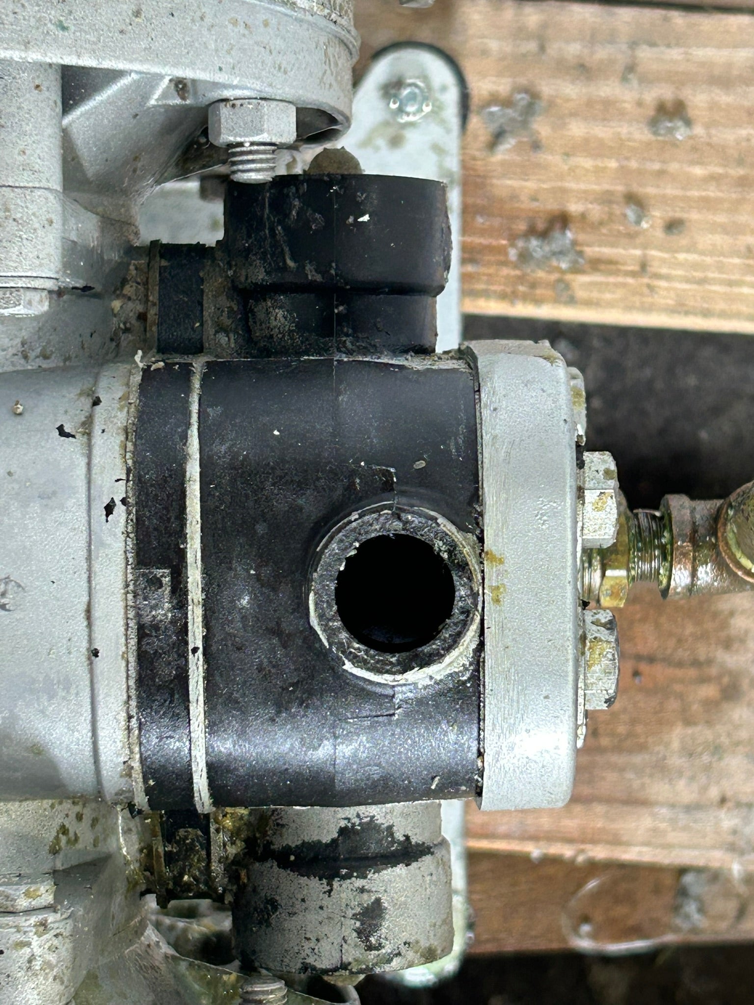 Sandpiper ST1-A Air Powered Double Diaphragm Pump DVG-4-SS Warren Rupp