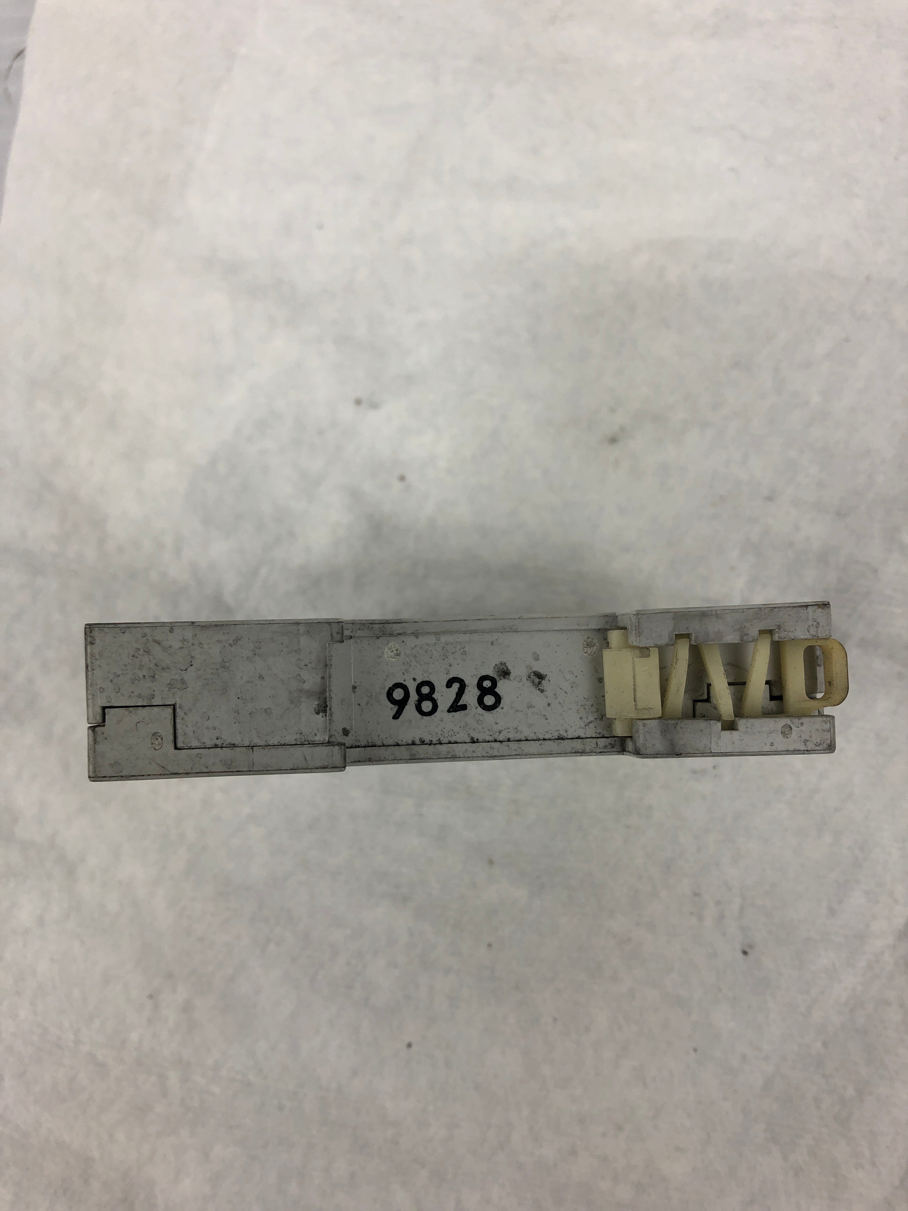 Allen-Bradley 1492-CB1 Single Pole Circuit Breaker G020 Series B 2A