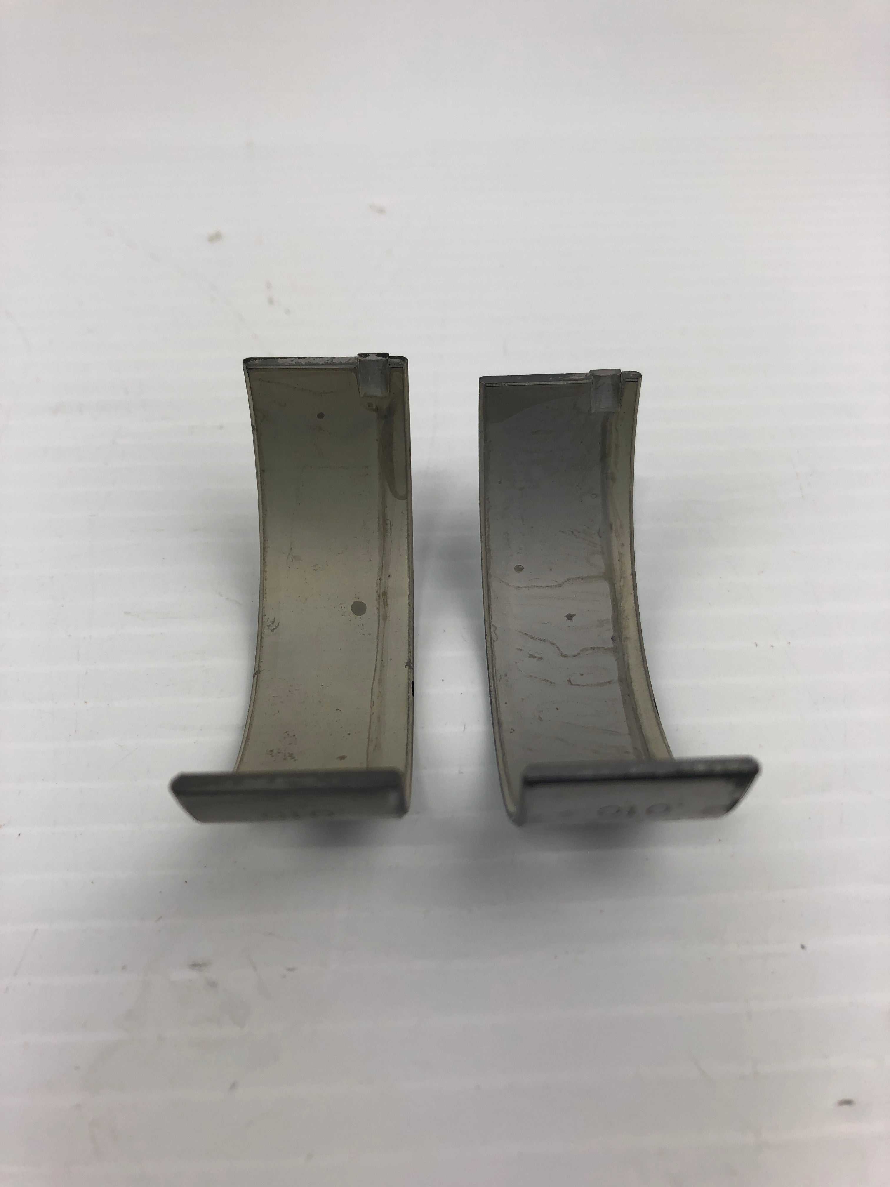 Clevite CB699P10 Engine Connecting Rod Bearing Pair CB-699 P-10